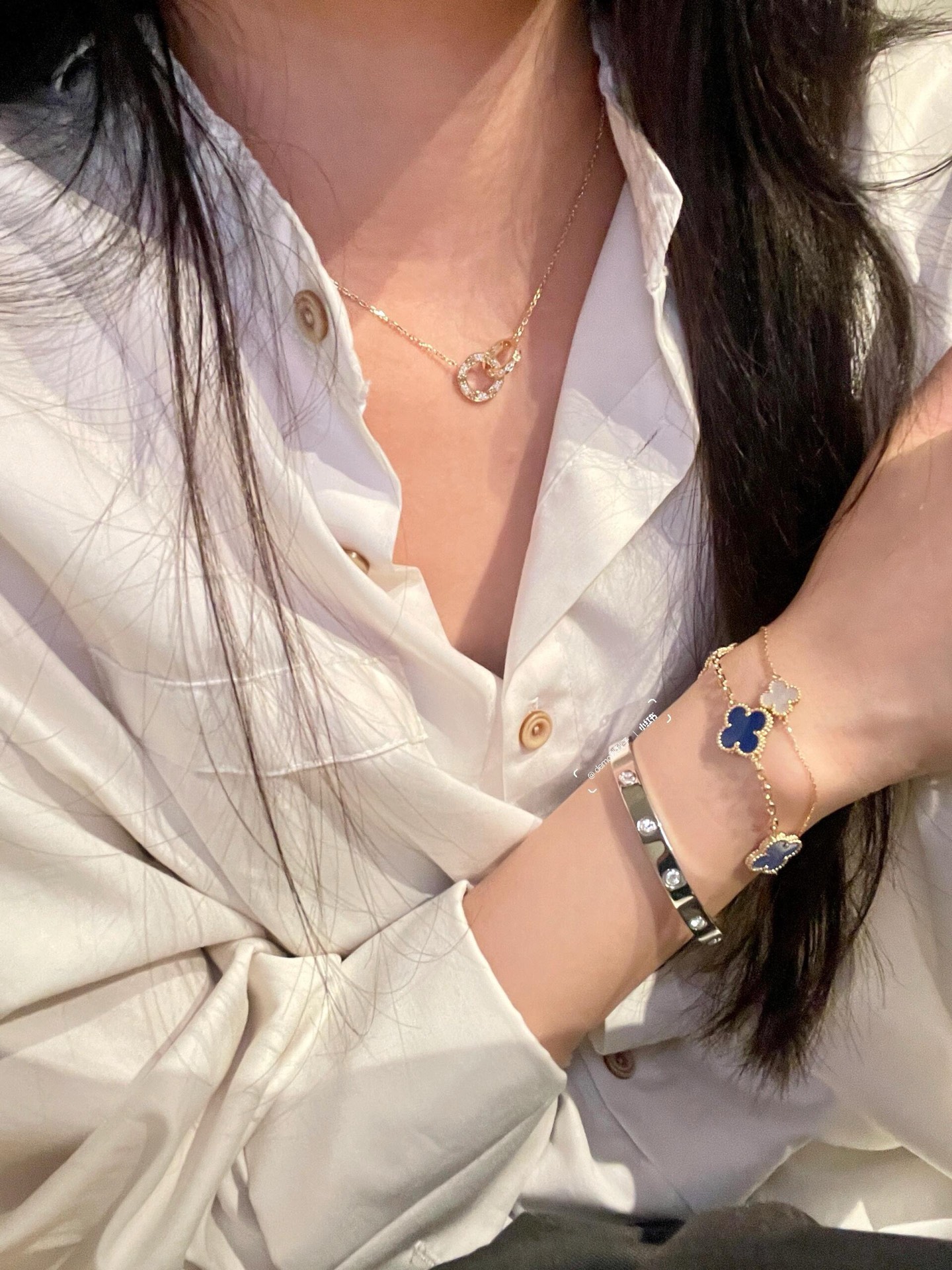 Van Cleef Arpels Alhambra bracelet yellow gold blue agate 17cm