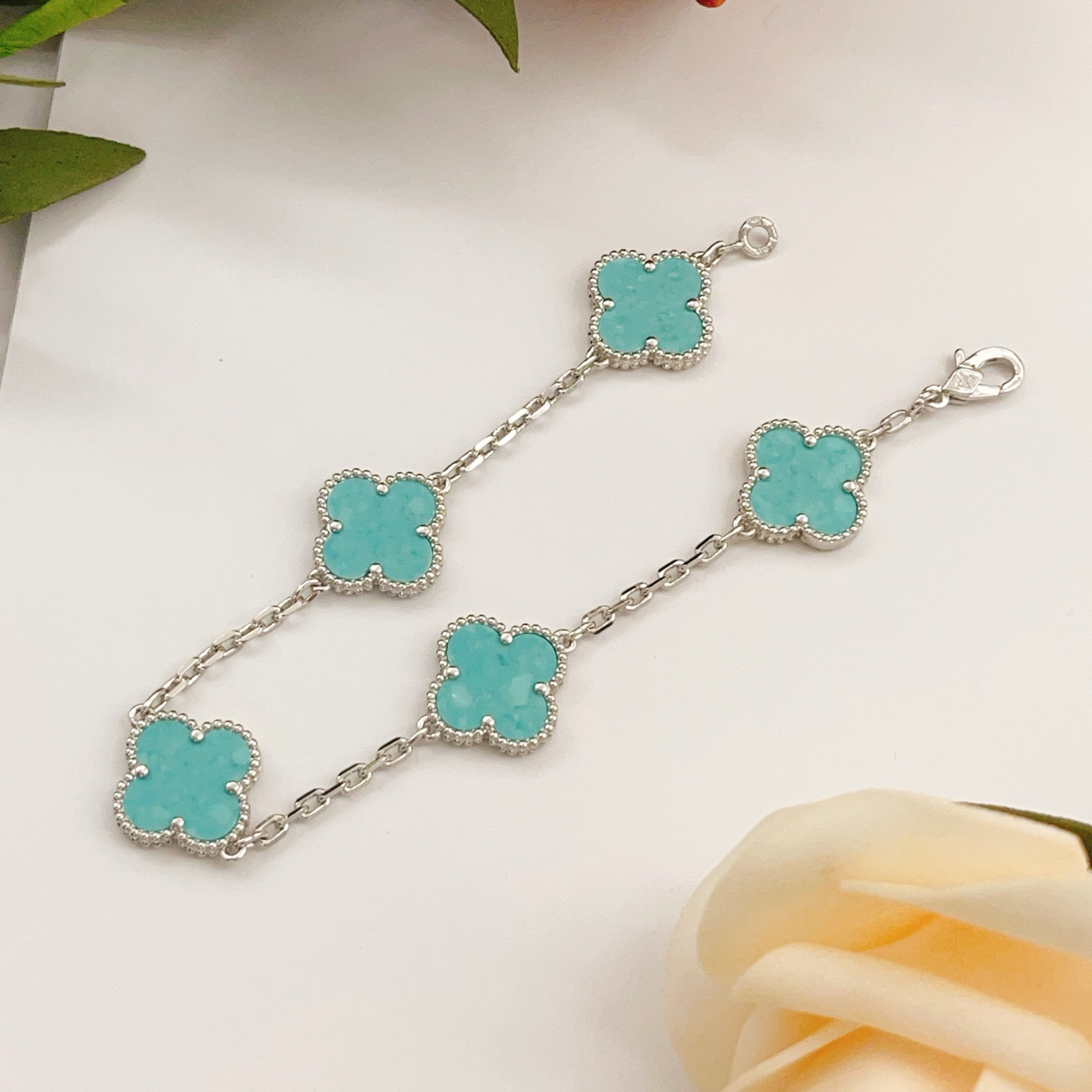 Van Cleef Arpels Alhambra braceracelet white gold with turquoise clover motifs 18cm bracelet