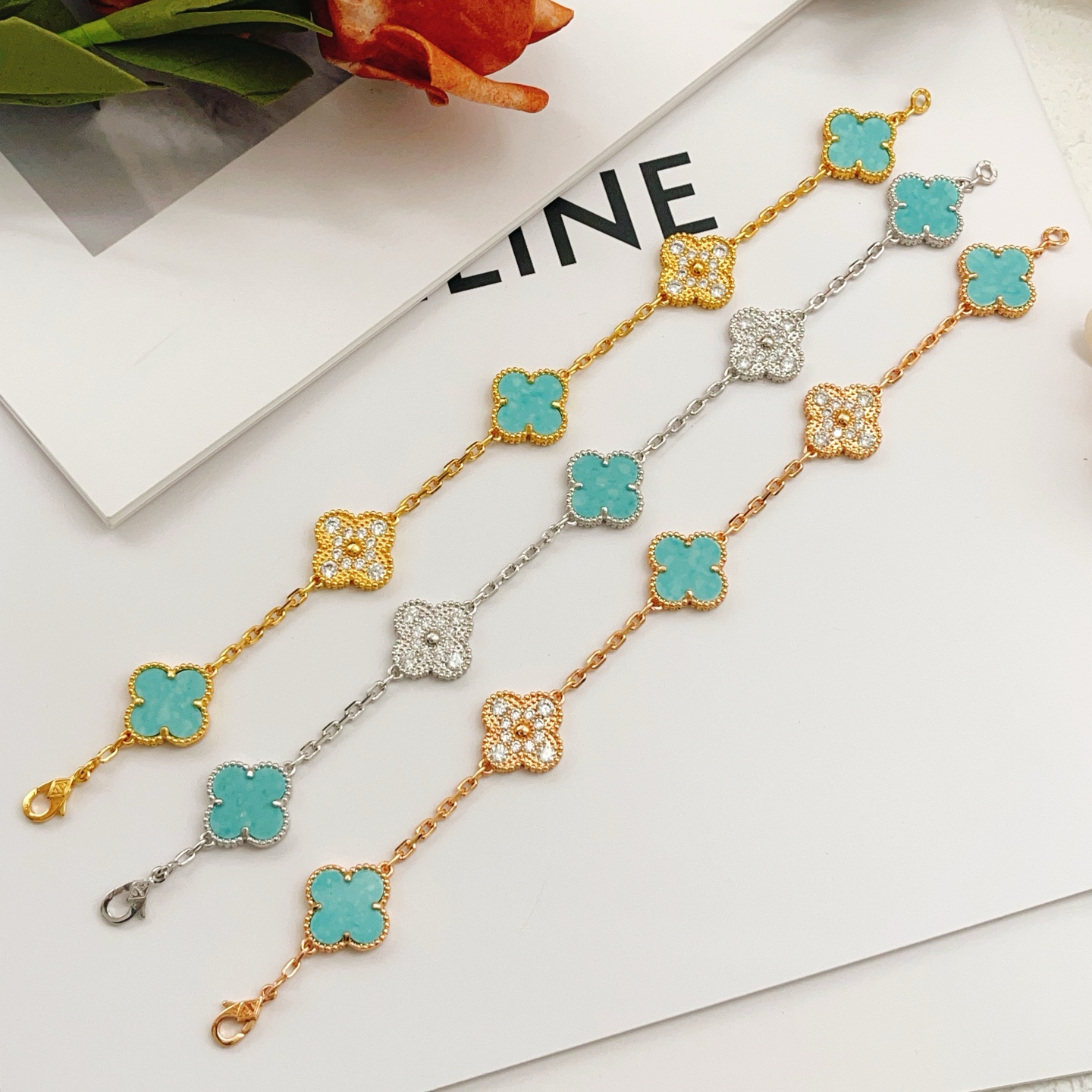 Van Cleef Arpels Vintage Alhambra bracelet Yellow gold with turquoise and diamond accents 18cm