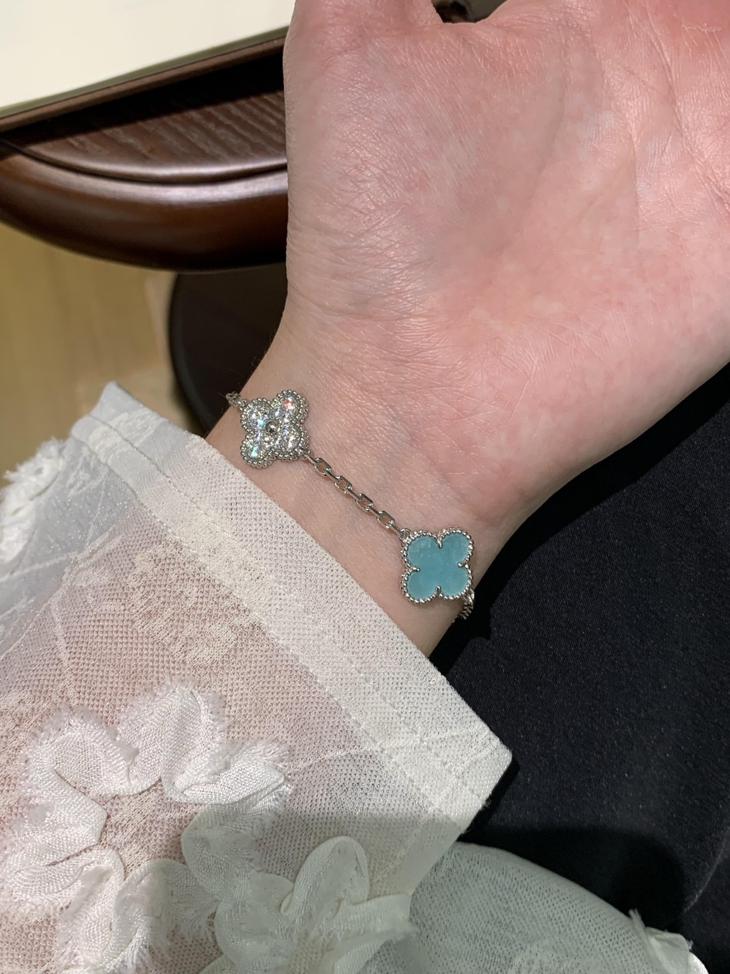 Van Cleef Arpels Vintage Alhambra bracelet White gold turquoise diamond 17cm