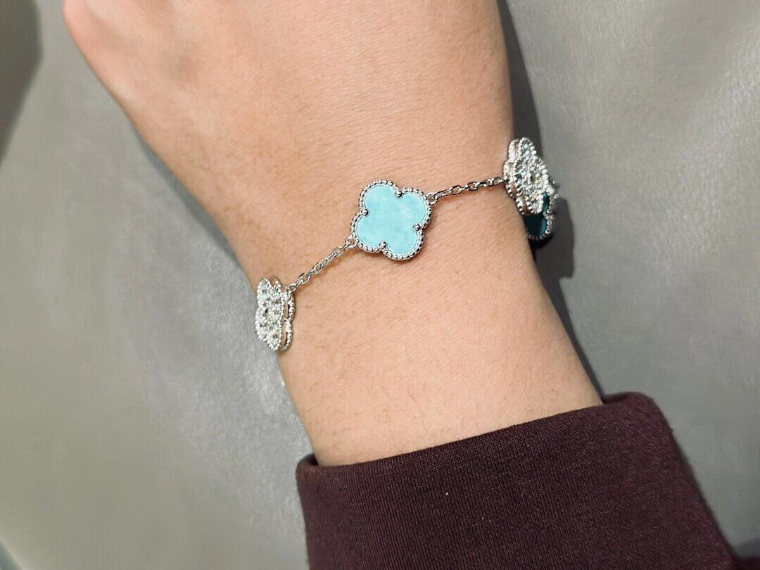 Van Cleef Arpels Vintage Alhambra bracelet White gold turquoise diamond 17cm