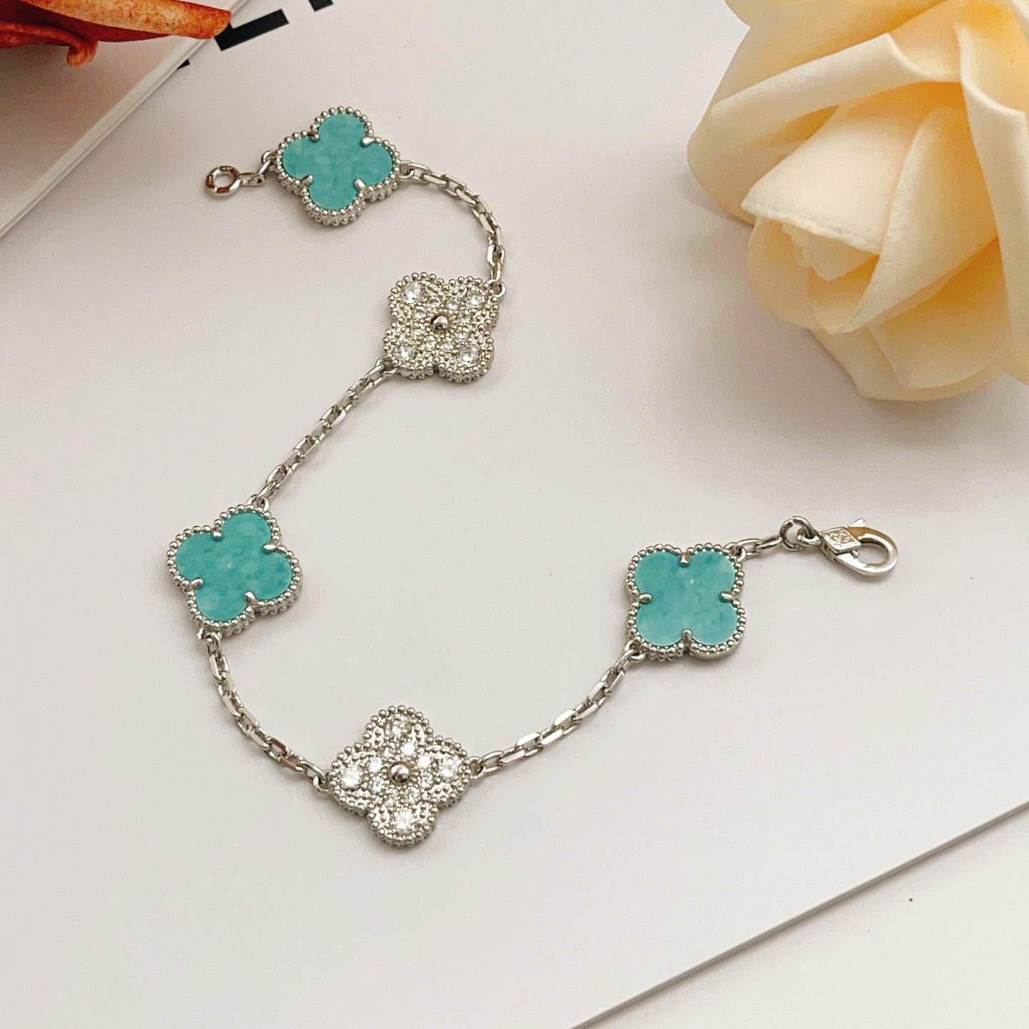 Van Cleef Arpels Vintage Alhambra bracelet White gold turquoise diamond 17cm