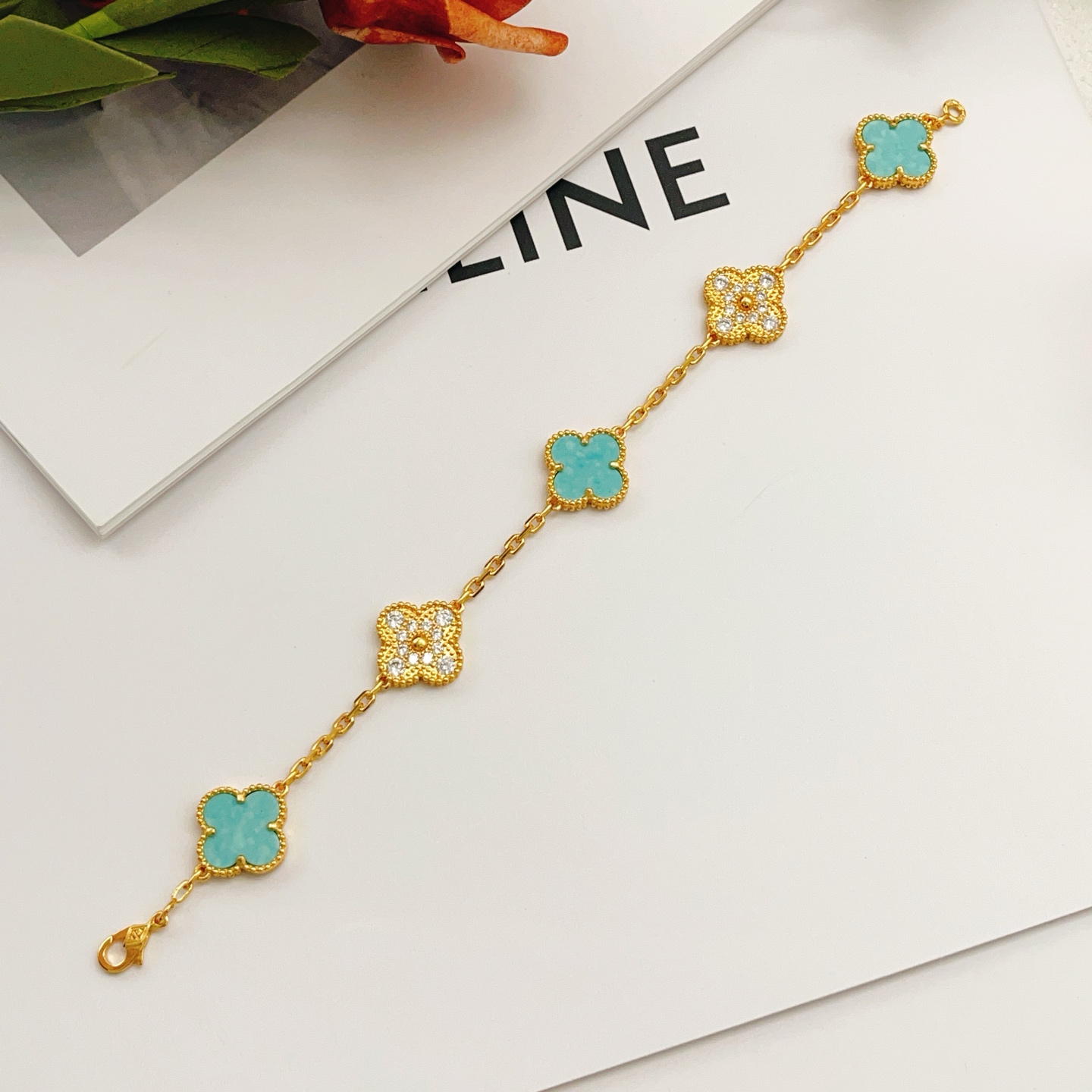 Van Cleef Arpels Vintage Alhambra bracelet Yellow gold with turquoise and diamond accents 18cm