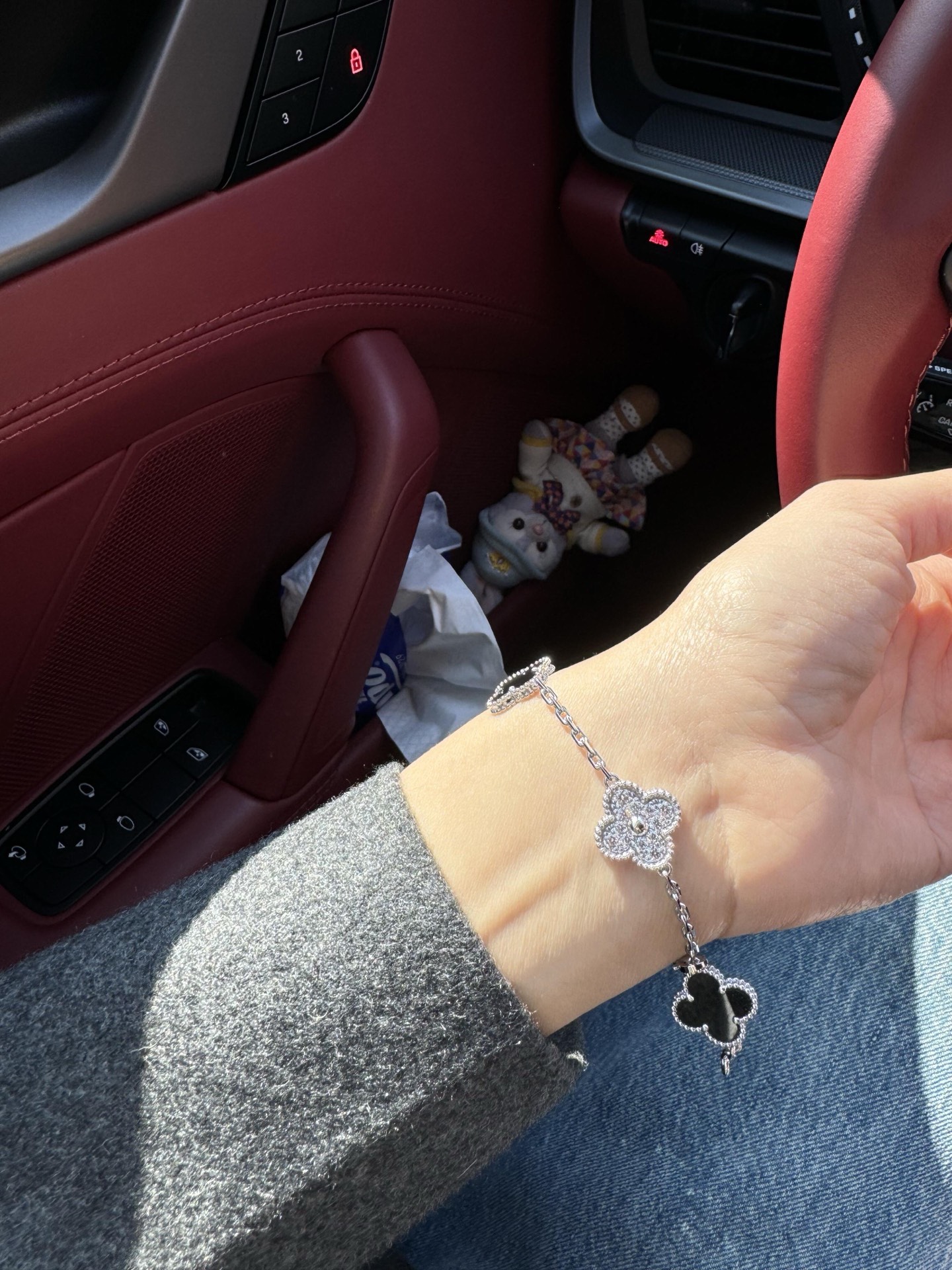 Bracciale Van Cleef Arpels Alhambra Metallo oro rosa con onice nero e accenti di diamanti trasparenti 18 cm