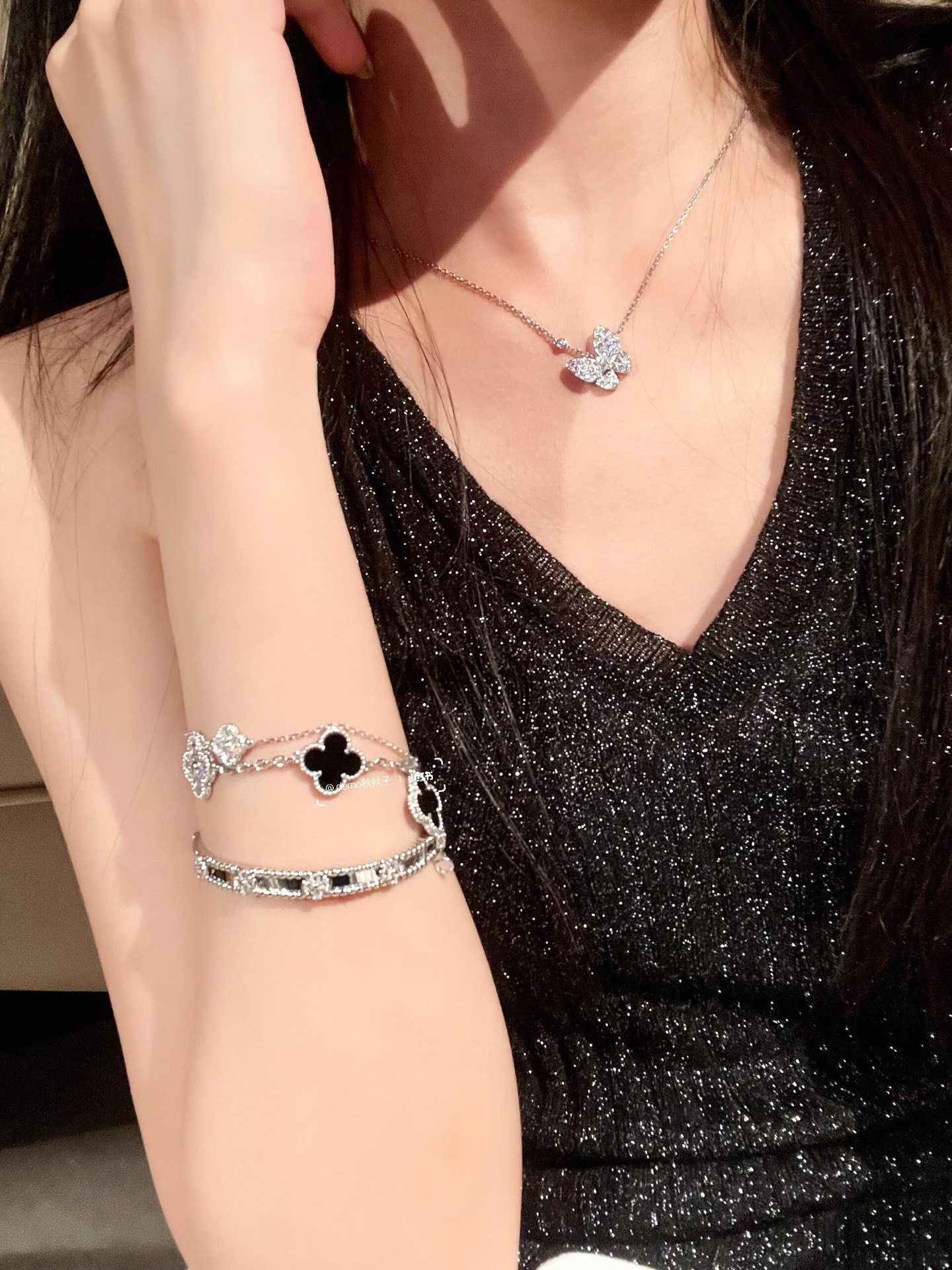 Bracciale Van Cleef Arpels Vintage Alhambra Oro giallo con onice nero e accenti di diamanti trasparenti 18 cm