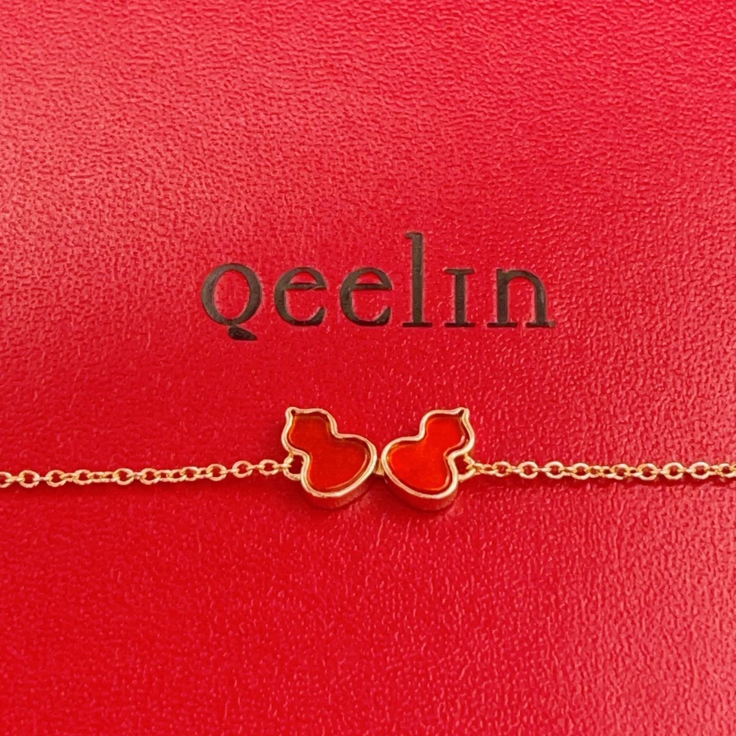 Qeelin Wulu bracelet 18K rose gold with red carnelian inlay 16-19cm adjustable