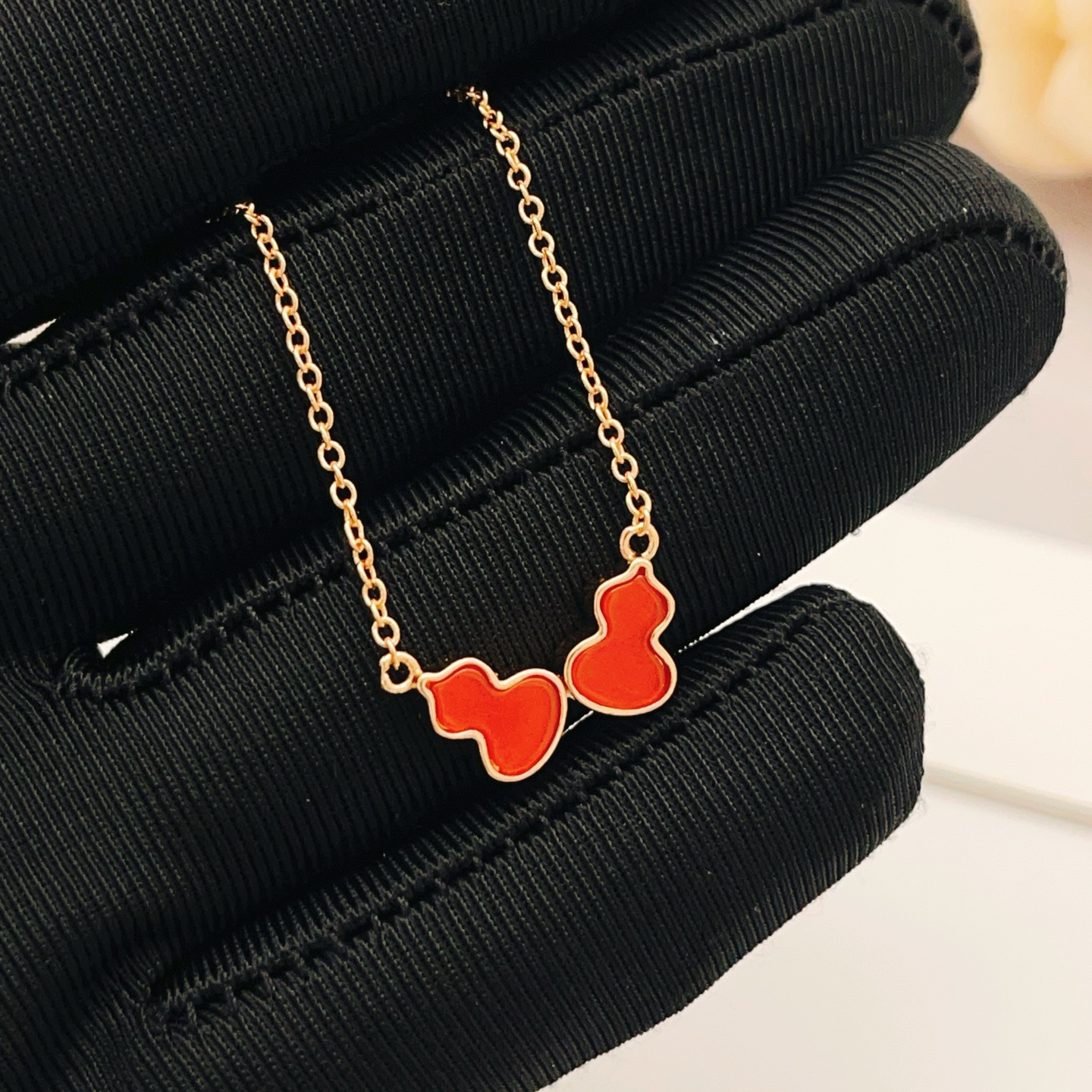 Qeelin Wulu necklace rose gold metal with red carnelian inlay 42cm