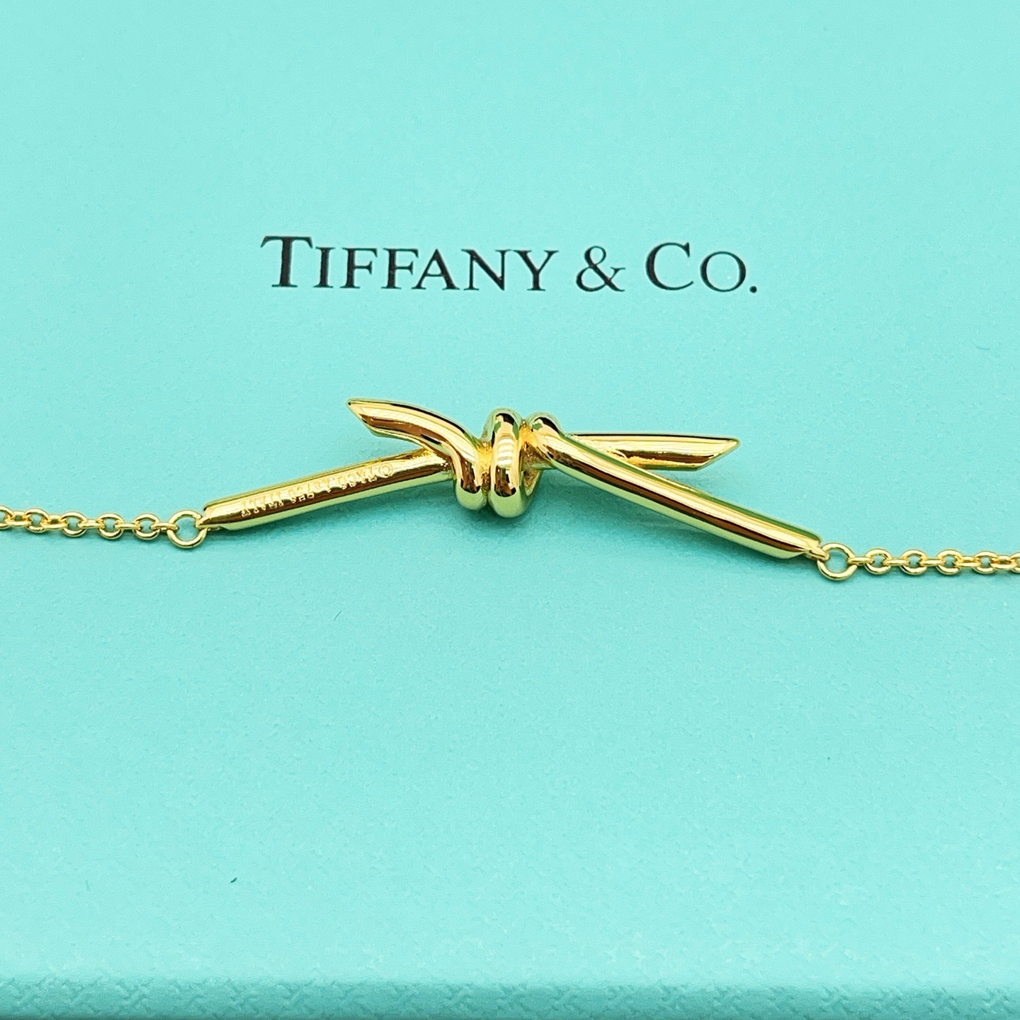Tiffany Co Knot necklace 18k yellow gold no gemstones 16-18 inch adjustable chain