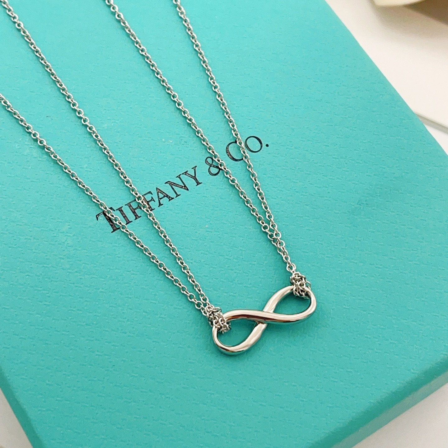 Tiffany Co Infinity necklace Sterling silver no gemstones 16 inches