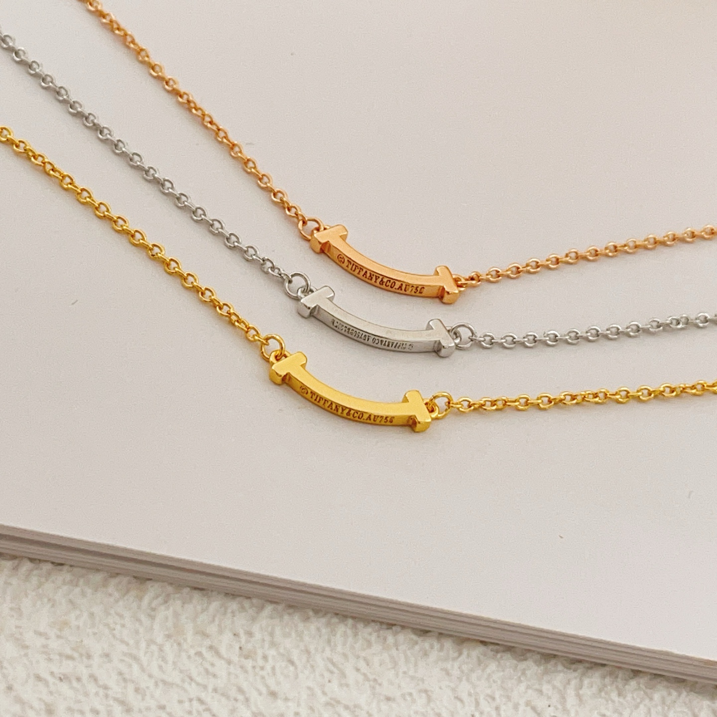 Tiffany Co T Smile bracelet 18k yellow gold 16cm with 2cm extender