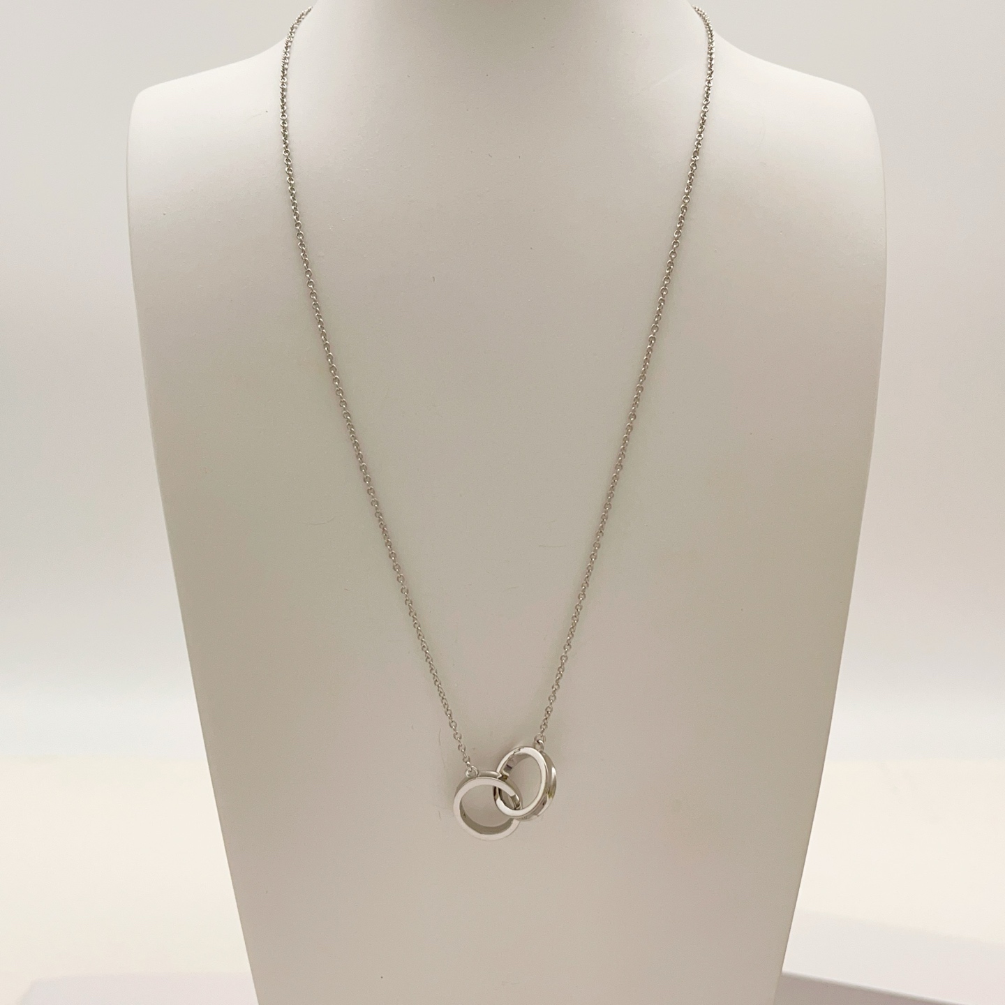 Tiffany Co 1837 Interlocking Circles necklace sterling silver 16 inches