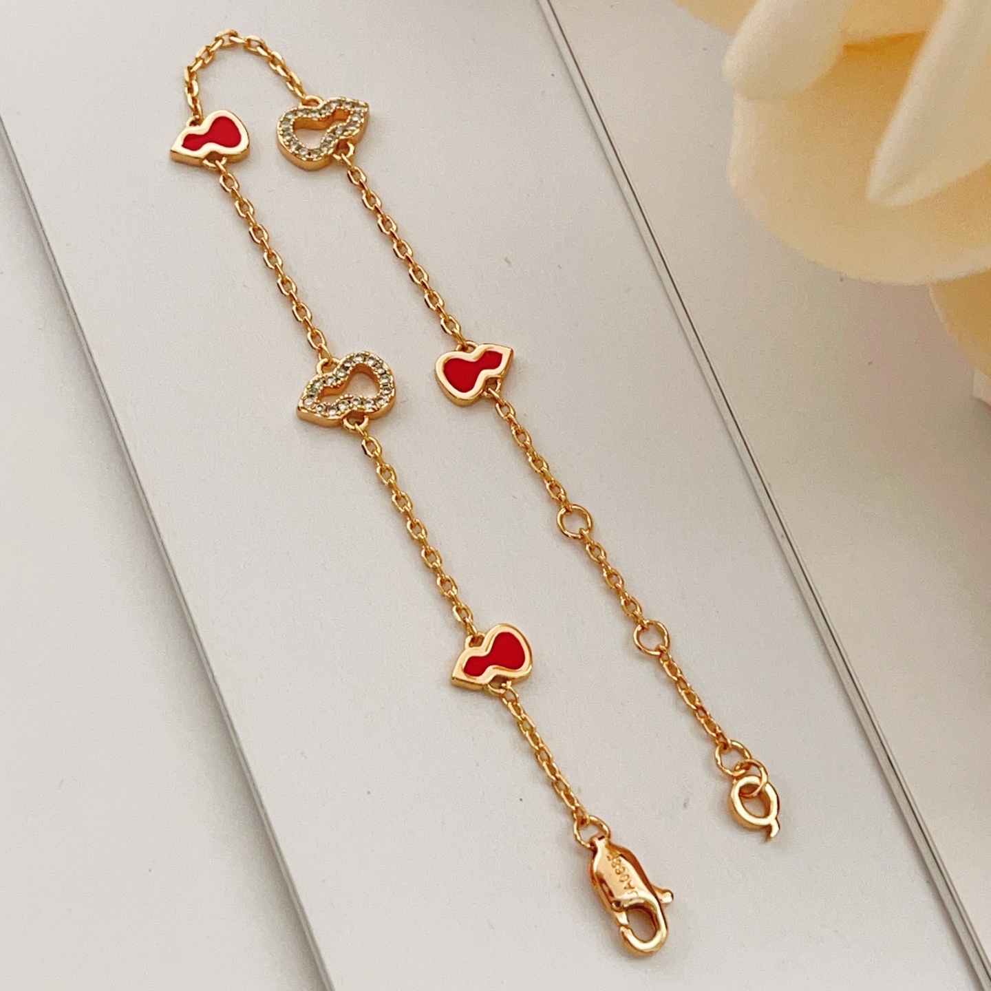 Qeelin Wulu bracelet 18K rose gold red enamel clear diamond 18cm