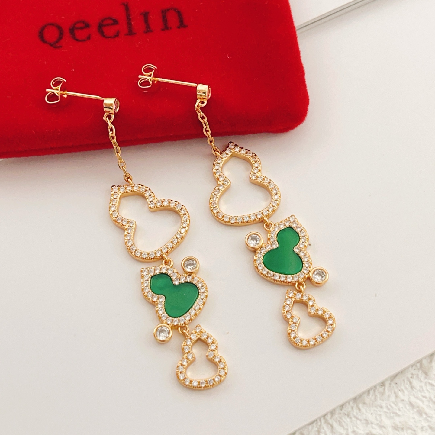 Qeelin Wulu earrings 18k rose gold green malachite clear diamond simulants 4 5cm drop length