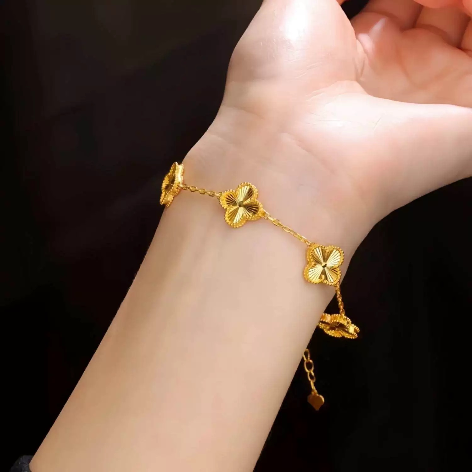 Van Cleef Arpels Sweet Alhambra bracelet Rose gold 17cm