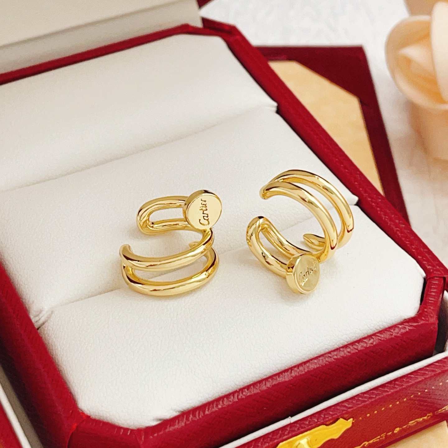 Cartier Signature Logo Nail Cuff Earrings earrings Yellow gold tone metal no gemstones One Size cuff style no chain length