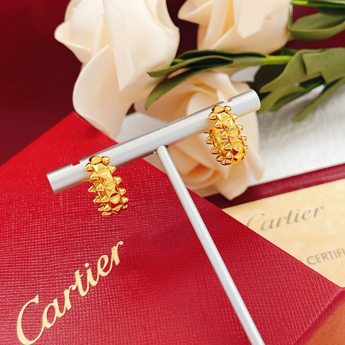 Cartier Clash de Cartier earrings 18k yellow gold no gemstones 12mm hoop diameter