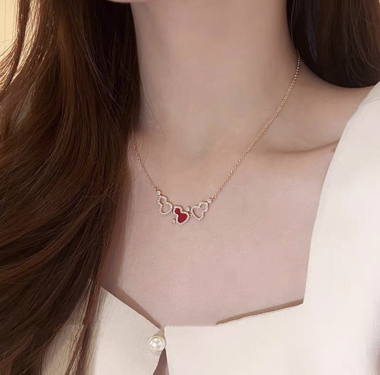 Qeelin Wulu necklace rose gold with clear diamonds and green gemstone inlay 42cm with 5cm extender