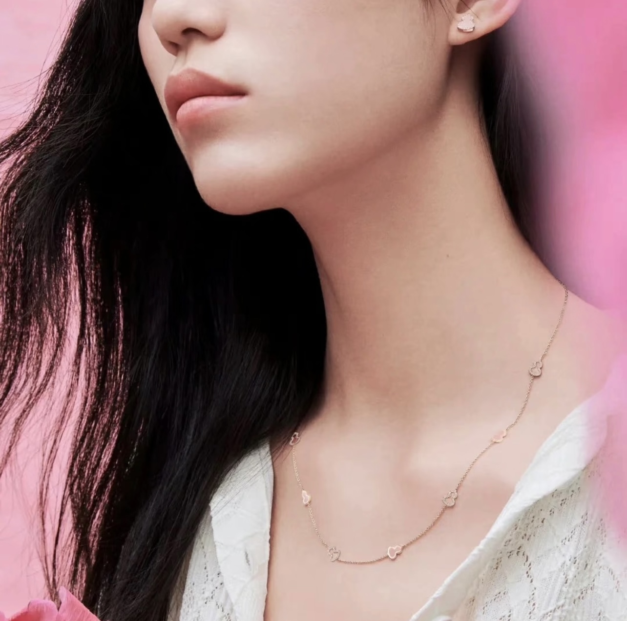Qeelin Wulu Eight Wulu Station Necklace necklace Rose gold metal with pink opal diamond white mother-of-pearl and green malachite stone accents 42cm with 2cm extender