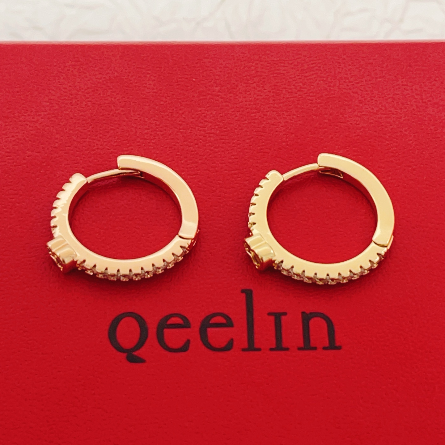Qeelin Wulu earrings 18k rose gold clear diamond 12mm hoop diameter