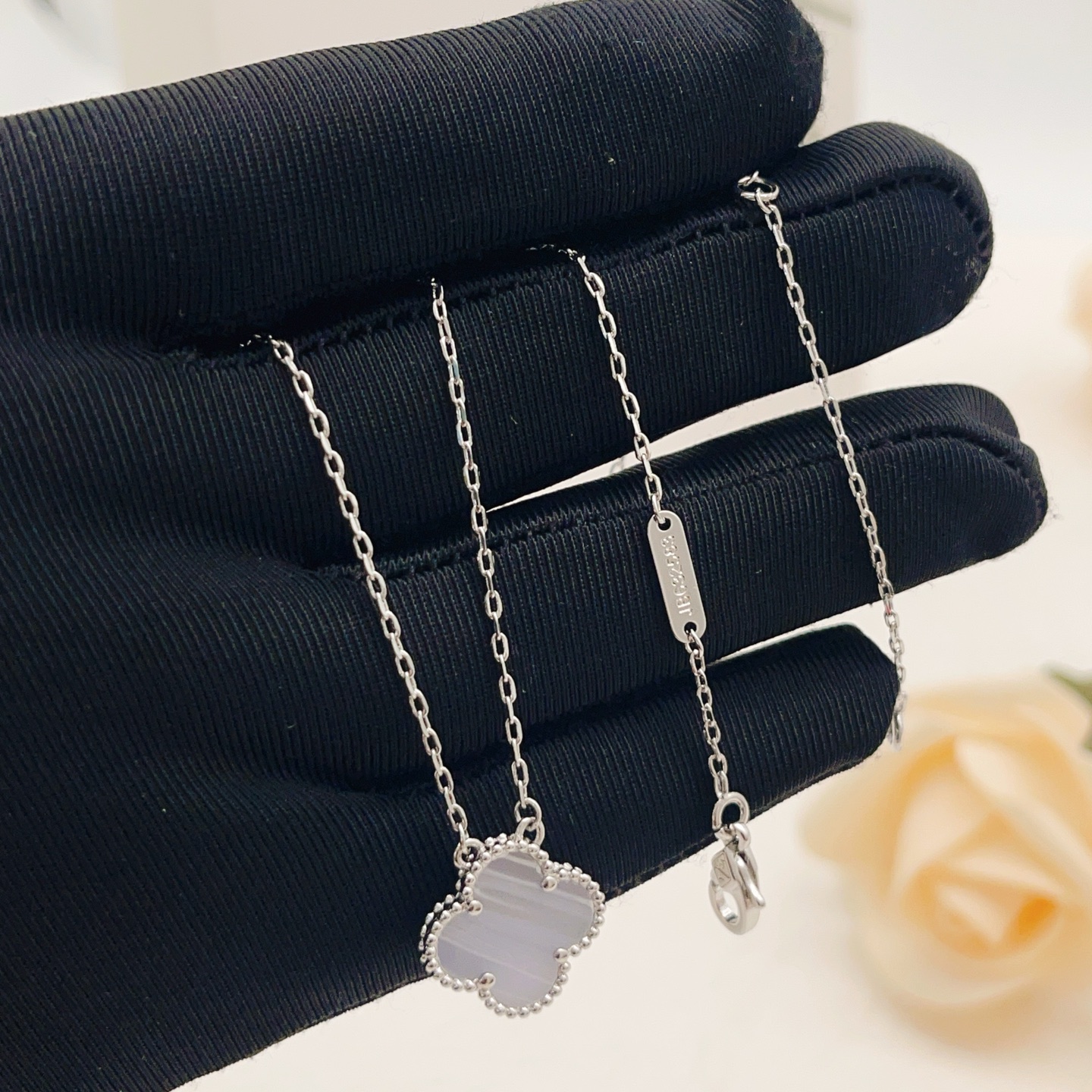 Van Cleef Arpels Vintage Alhambra necklace white gold lavender chalcedony 42cm