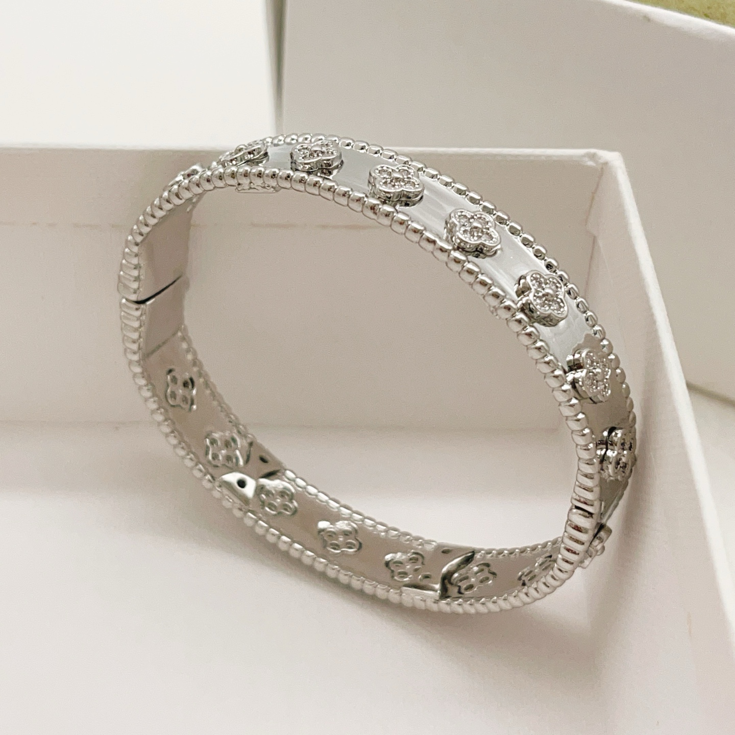 Van Cleef Arpels Perlee bracelet Silver-toned white gold with clear diamond accents 17cm