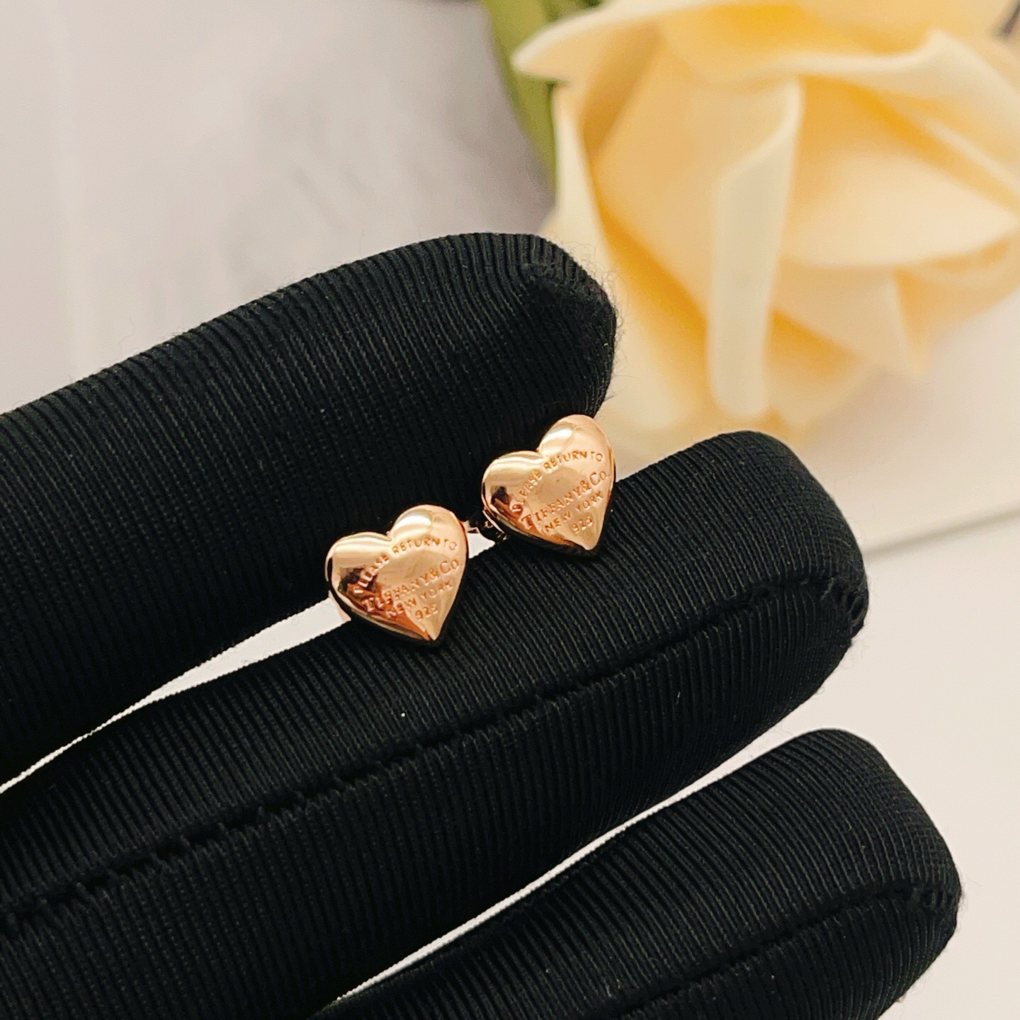 Tiffany Co Return to Tiffany Mini Heart earrings Rose gold-toned metal no accent stones 8mm stud diameter
