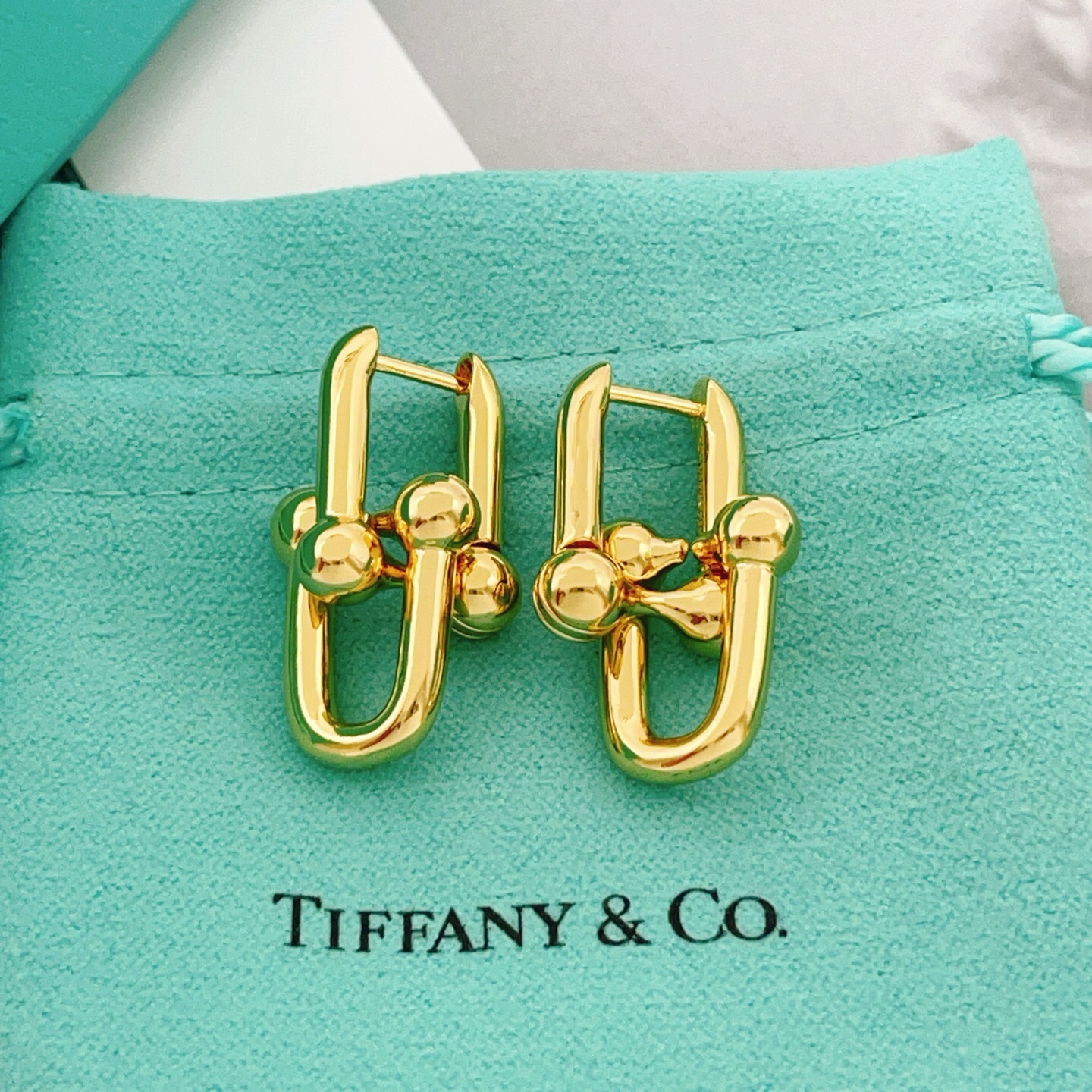 Tiffany Co HardWear earrings polished yellow gold 2 2cm length