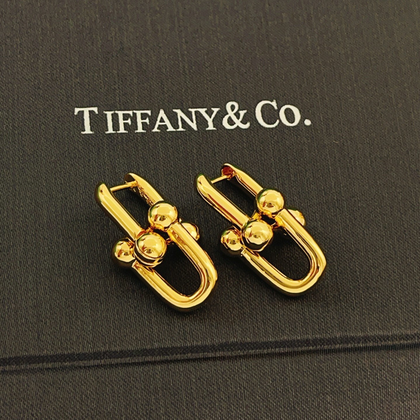 Tiffany Co HardWear earrings polished yellow gold 2 2cm length