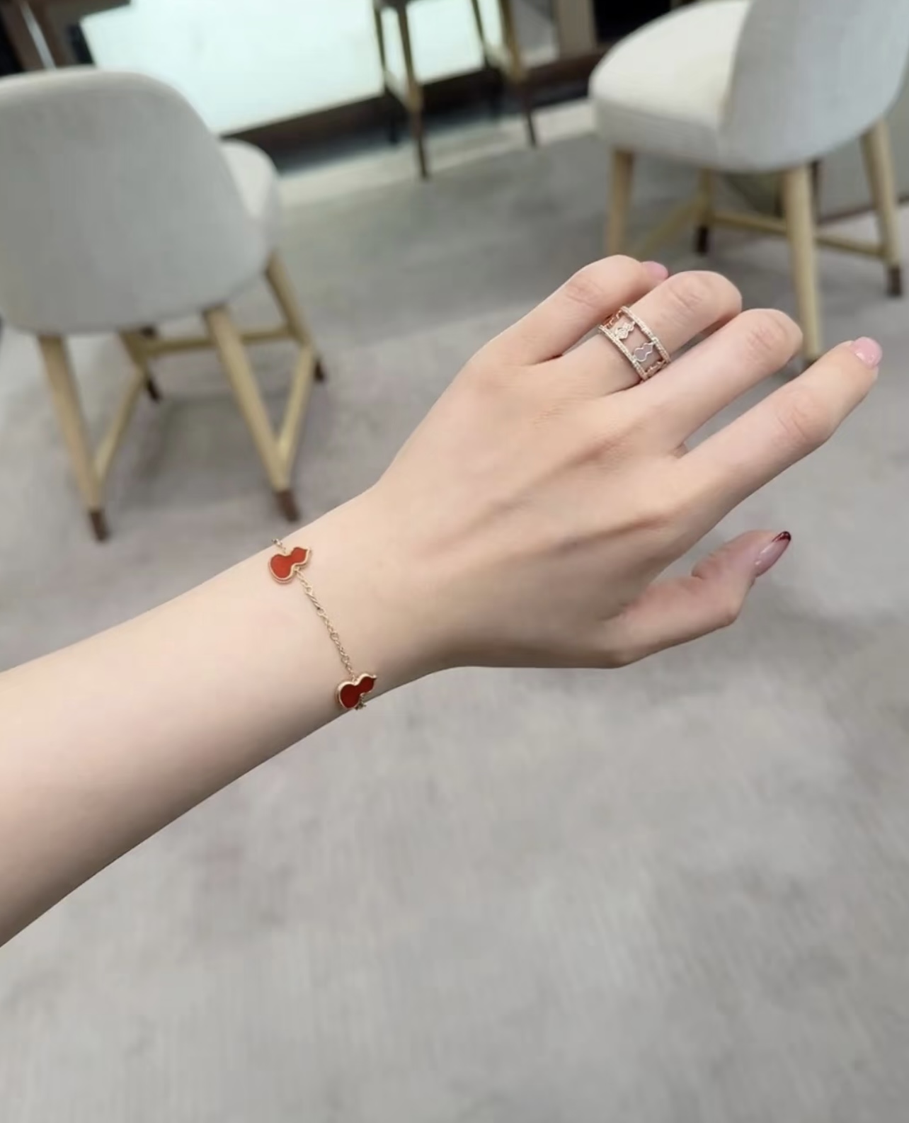 Qeelin Wulu bracelet 18k rose gold red carnelian 18cm adjustable