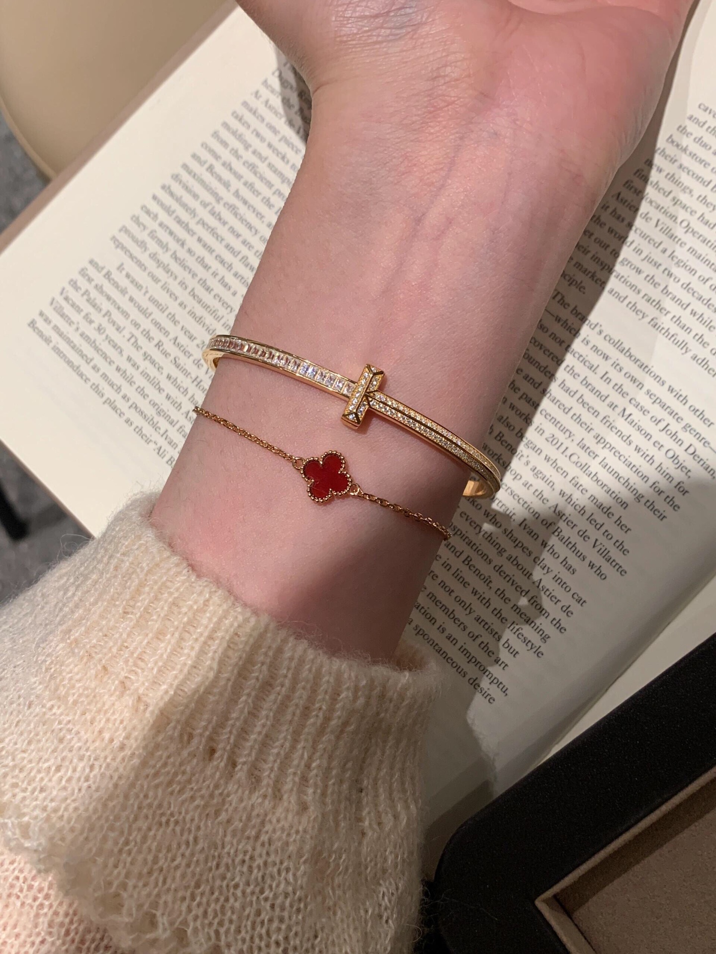 Tiffany Co T1 bracelet 18K rose gold with clear diamond pave 17cm