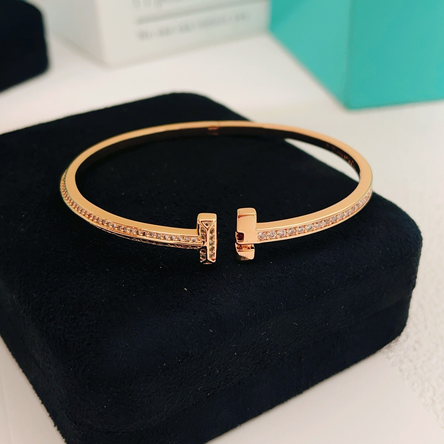 Tiffany Co T1 bracelet 18K rose gold with clear diamond pave 17cm