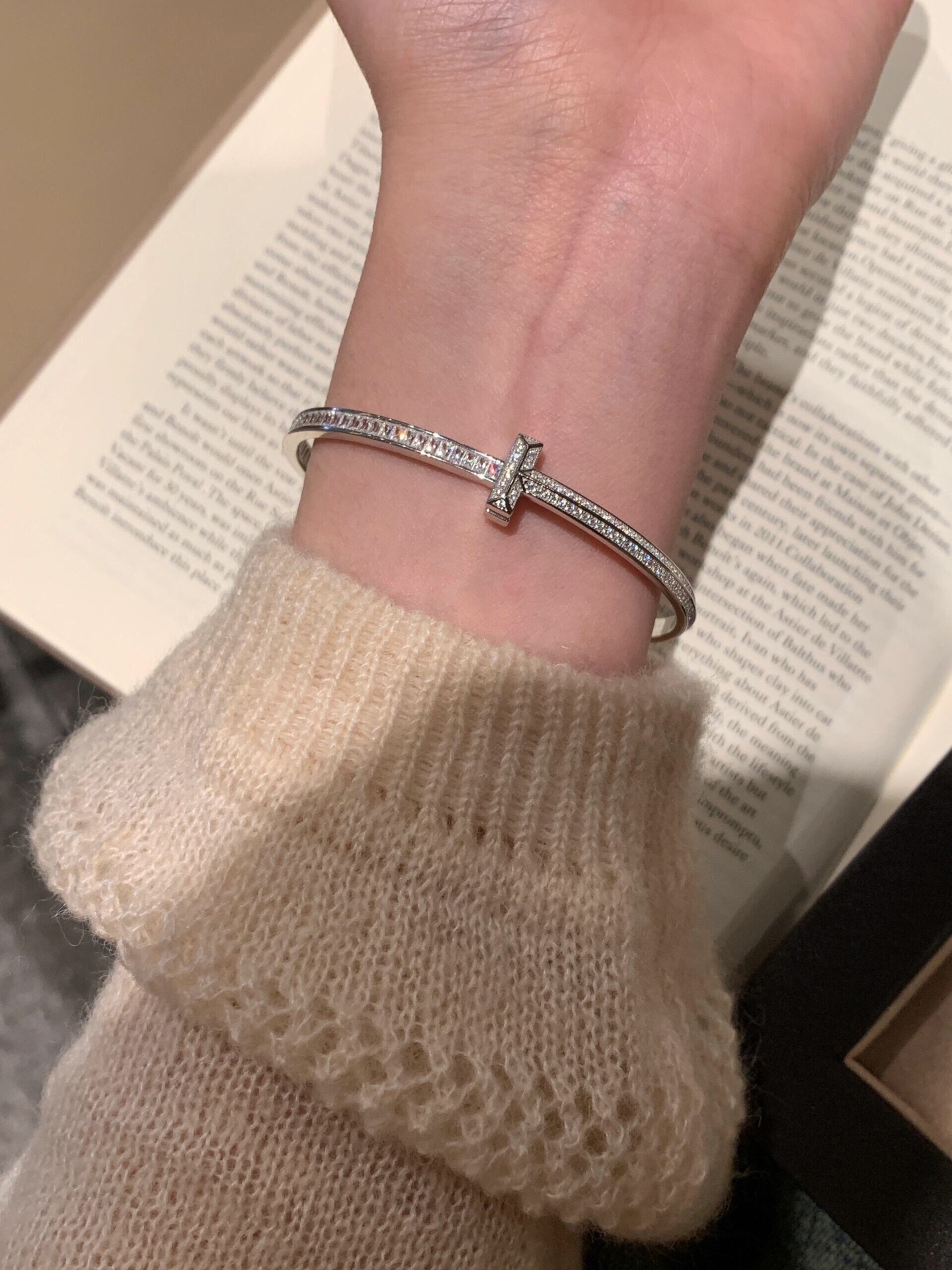 Tiffany Co T1 bracelet 18K rose gold with clear diamond pave 17cm