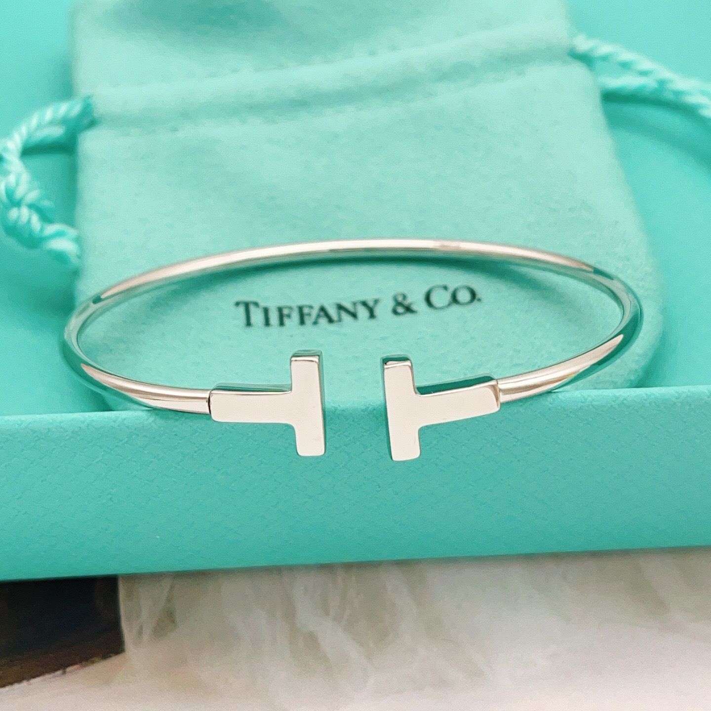 Tiffany Co T Wire bracelet sterling silver no gemstones 17cm inner circumference
