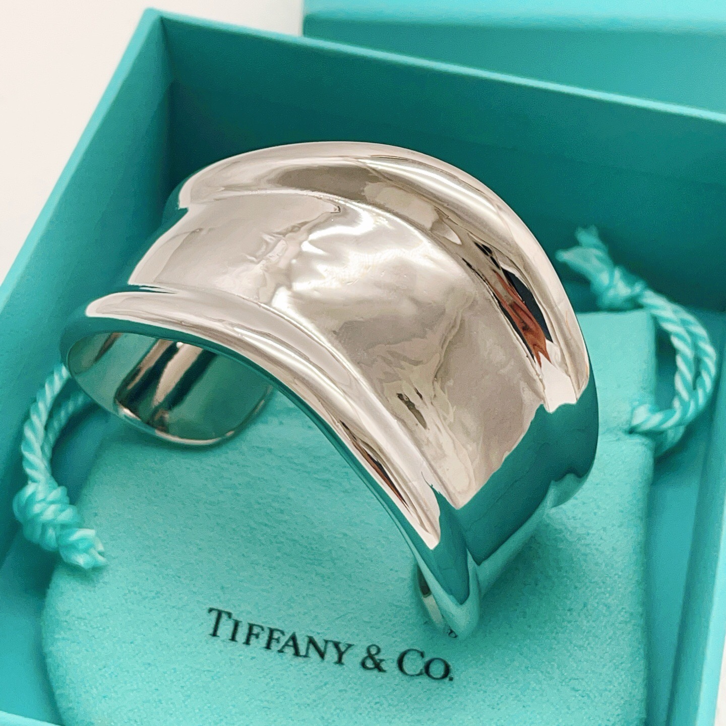 Tiffany Co Elsa Peretti Bone Cuff bracelet Sterling silver no accent stones Medium