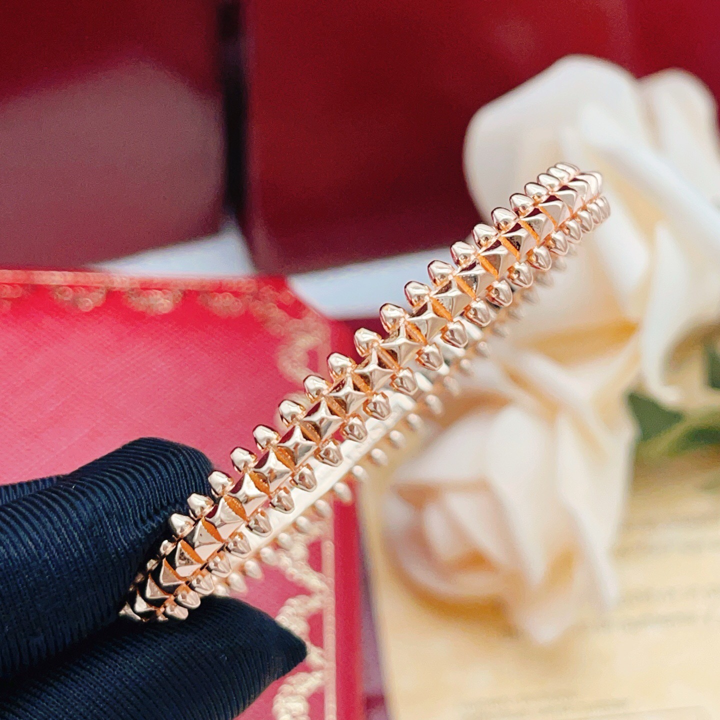 Cartier Clash de Cartier bracelet Rose gold 17