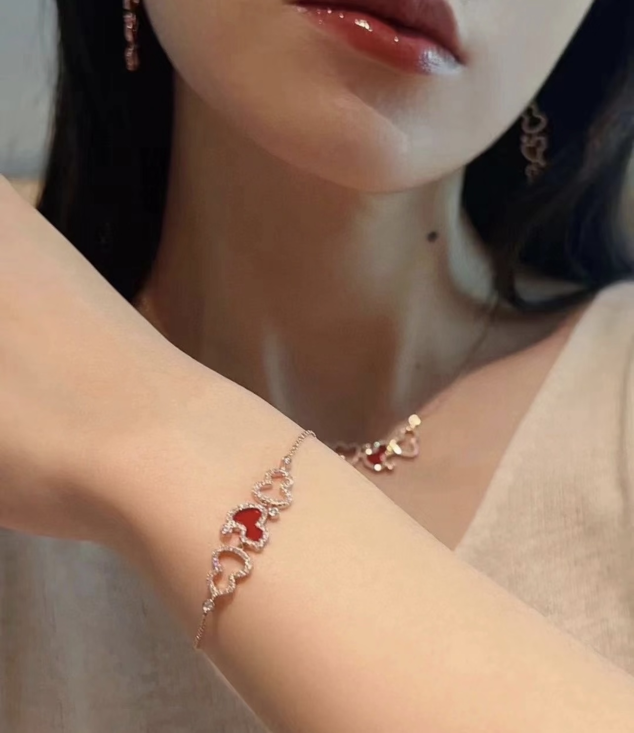 Qeelin Wulu bracelet rose gold red carnelian clear diamond simulants 16-19cm adjustable