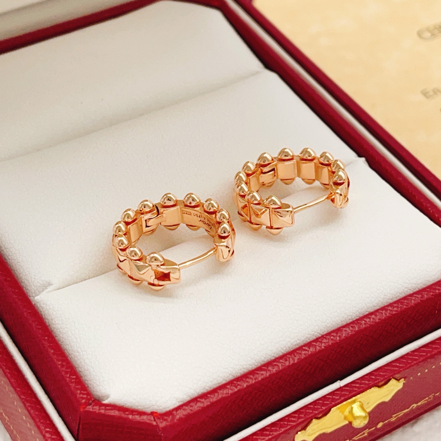 Cartier Clash de Cartier earrings 18k rose gold no gemstones 12mm hoop diameter