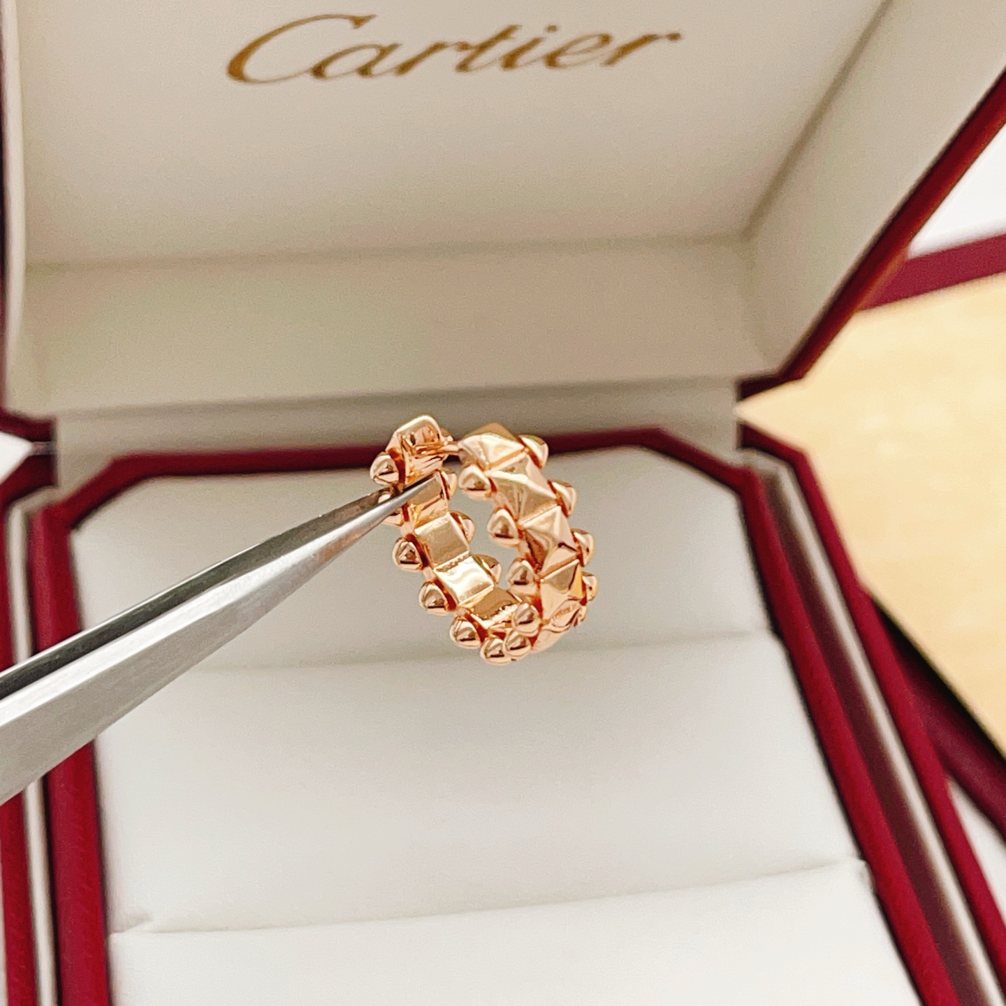 Cartier Clash de Cartier earrings 18k rose gold no gemstones 12mm hoop diameter