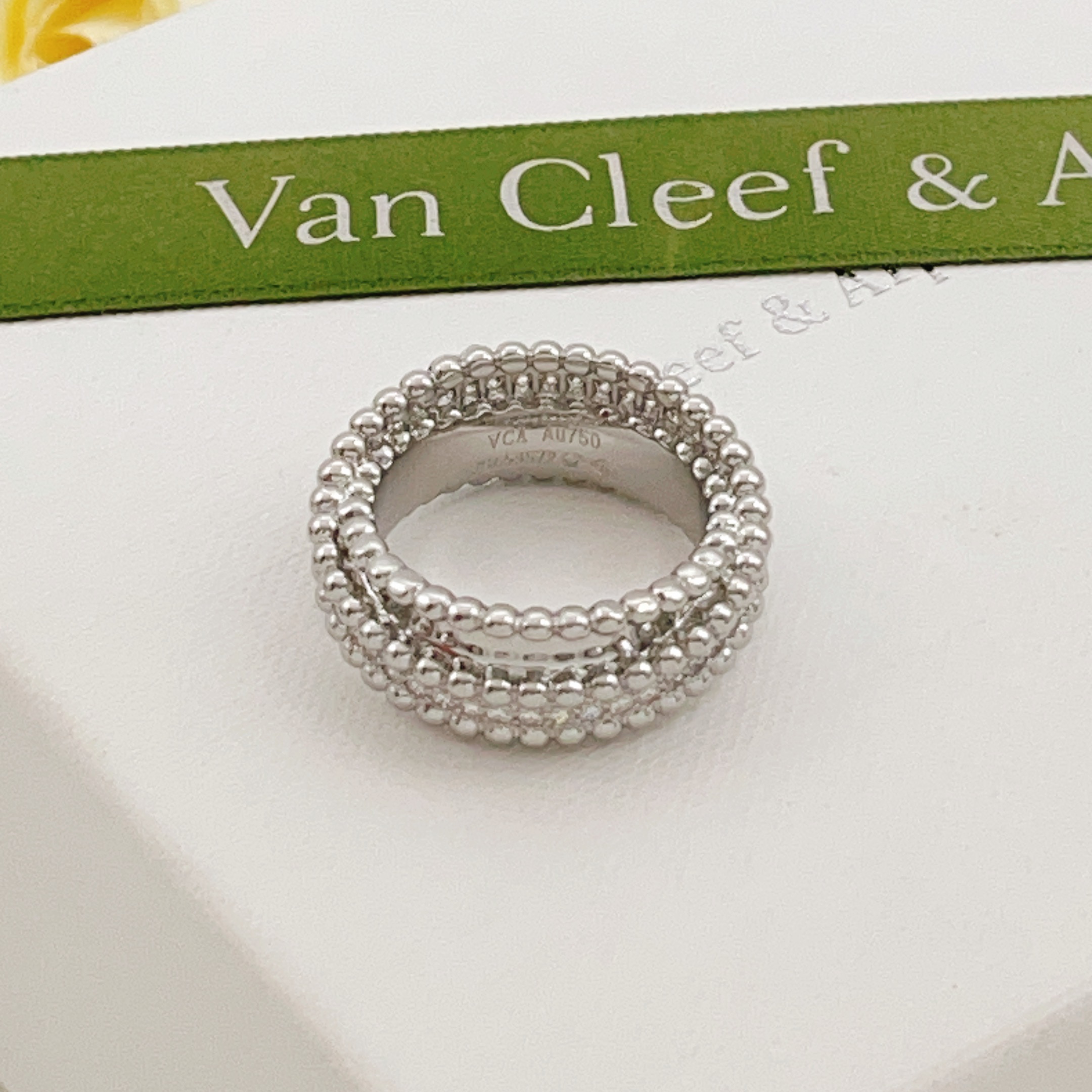 Van Cleef Arpels Perlee ring white gold clear diamond No 7