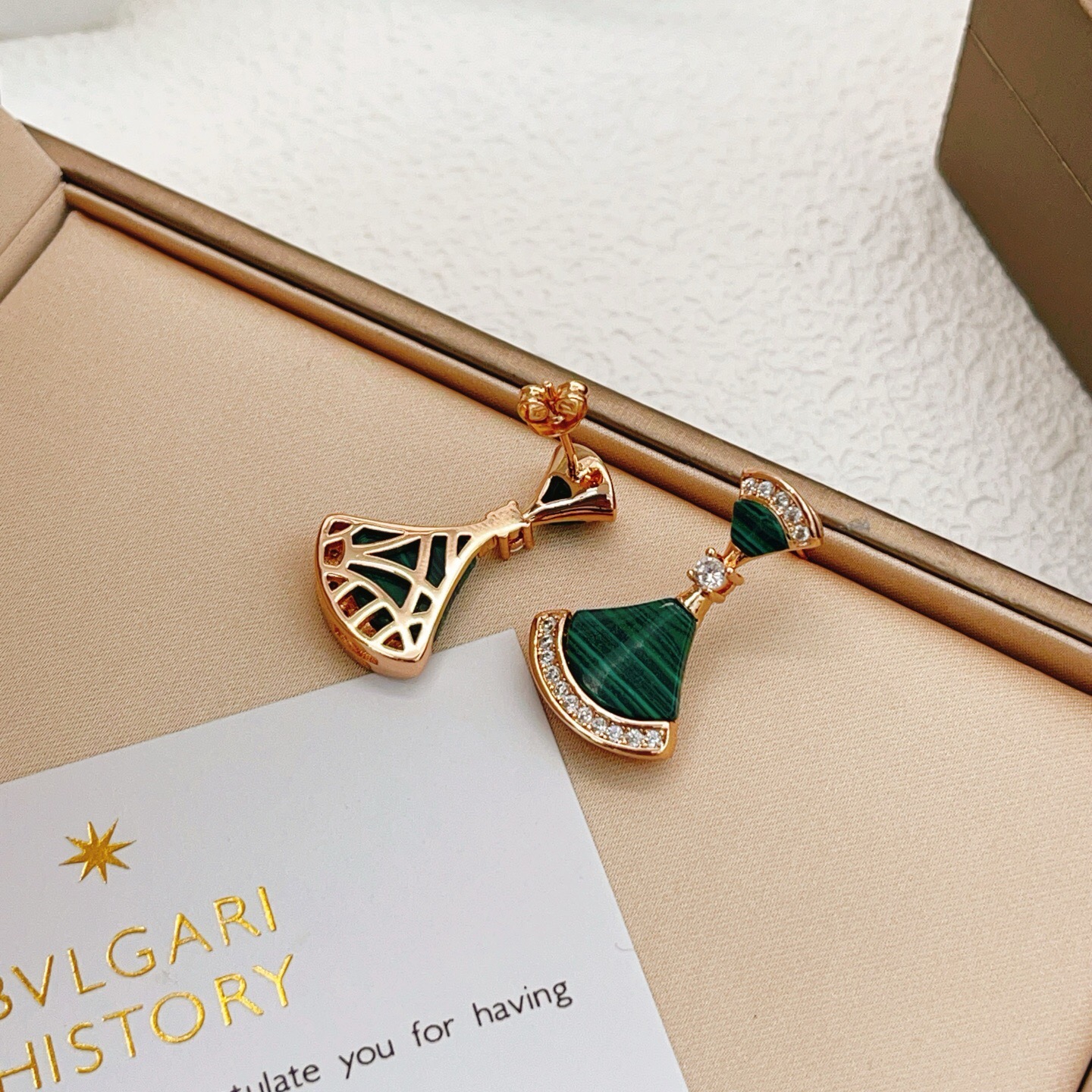Bvlgari Divas Dream earrings Rose gold with green malachite and clear diamond accents 2 5cm drop length