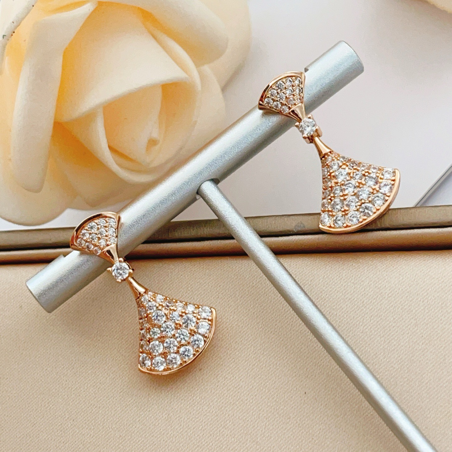 Bvlgari Divas Dream earrings 18k rose gold with full pave clear diamonds 18k white gold with full pave clear diamonds 2 5cm drop length