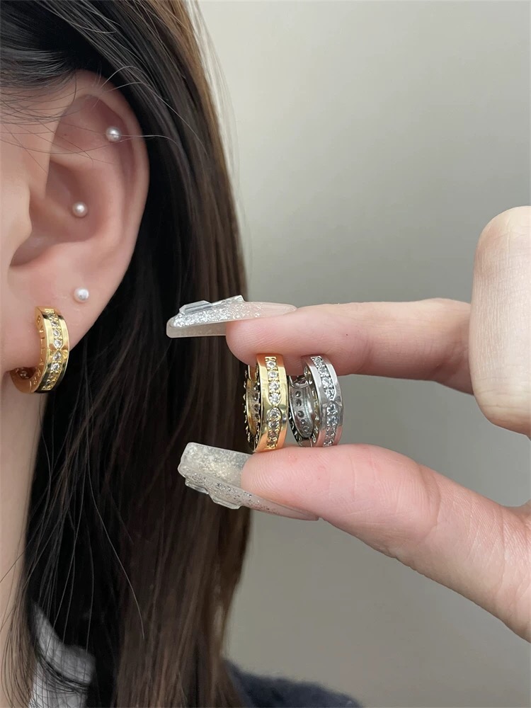 Bvlgari B zero1 earrings silver-toned white gold with clear pave diamonds 10mm outer diameter