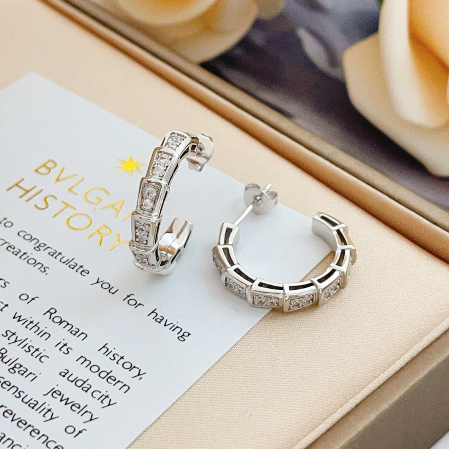 Bvlgari Serpenti Viper earrings silver-toned white gold with clear pave diamonds 15mm outer hoop diameter