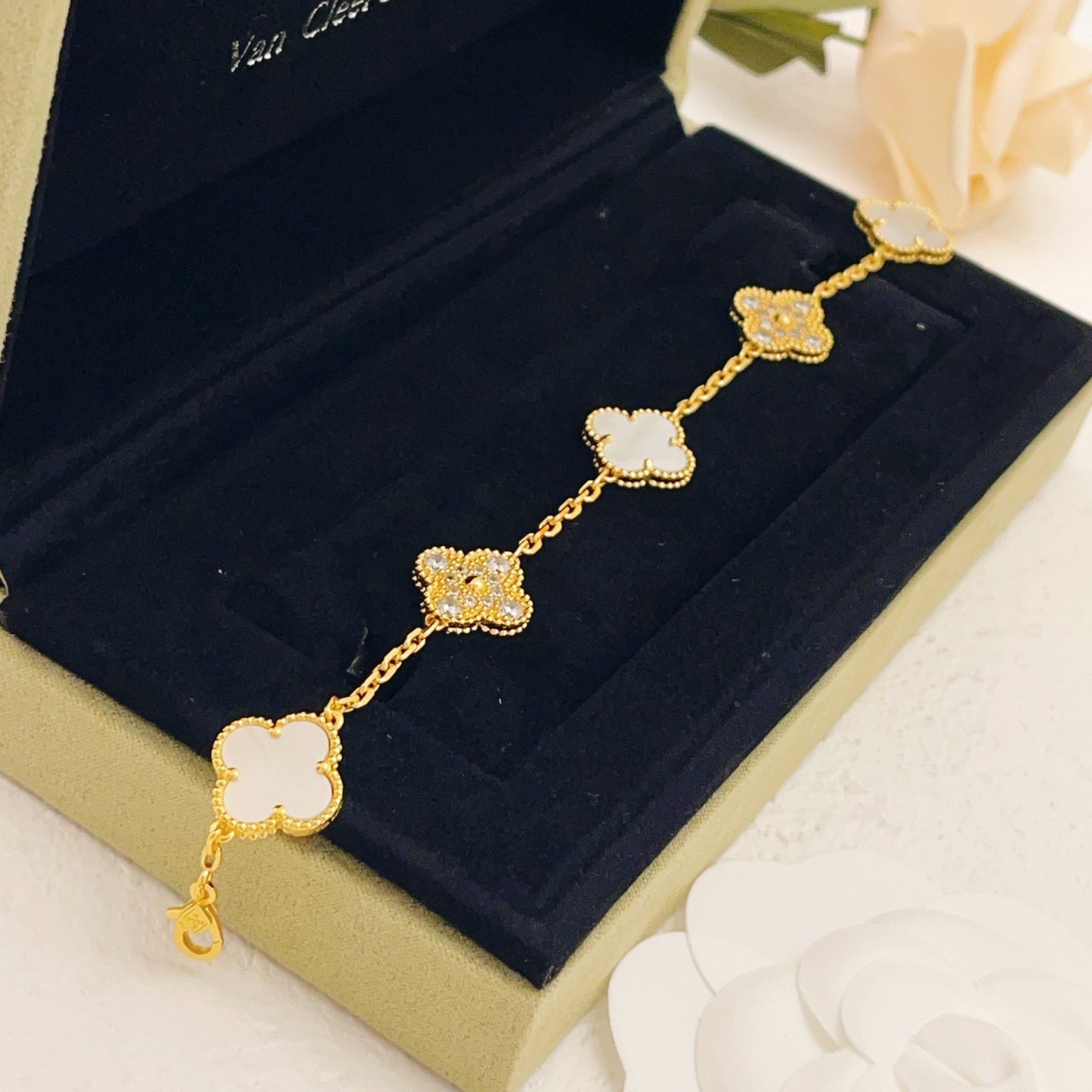 Van Cleef Arpels Vintage Alhambra bracelet Yellow gold with white mother-of-pearl and clear diamond accents 18cm