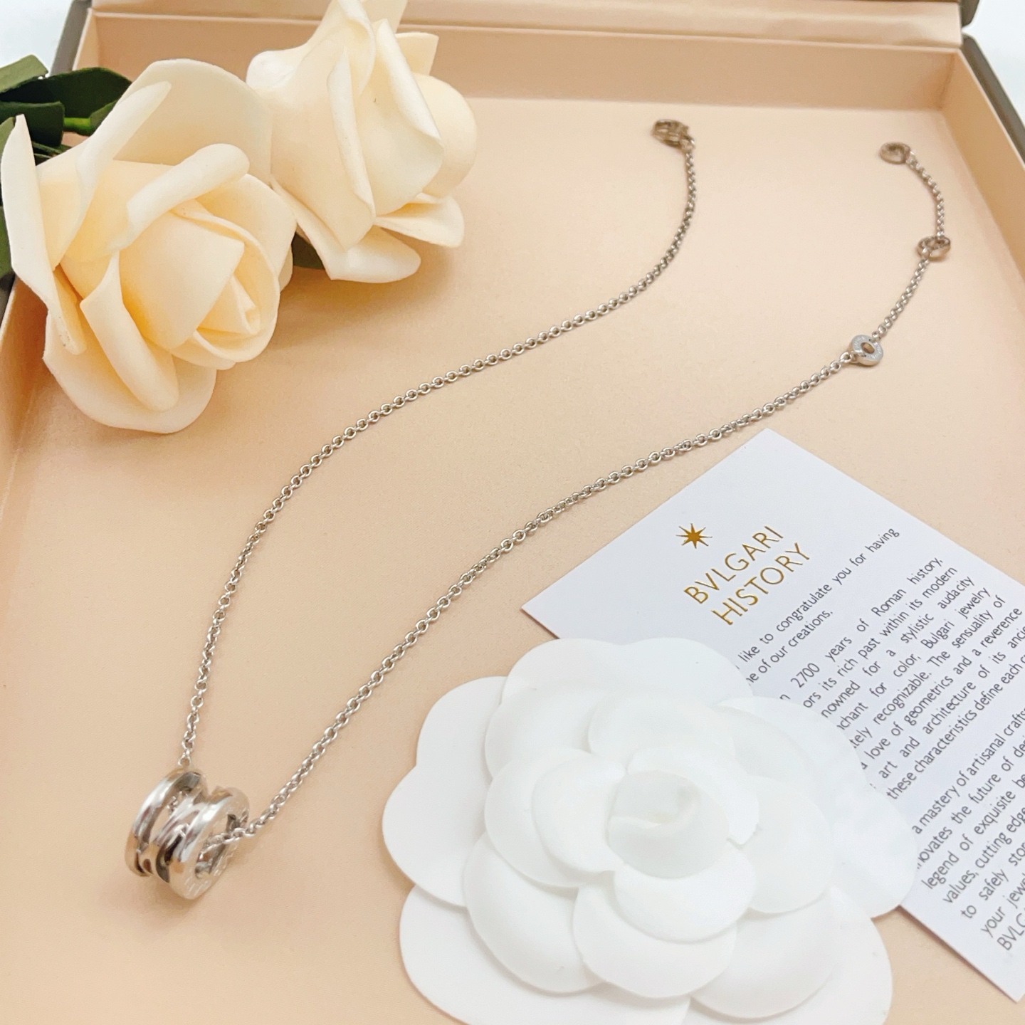 Bvlgari B zero1 Skeleton necklace silver-toned metal no gemstones 45cm with 5cm extender