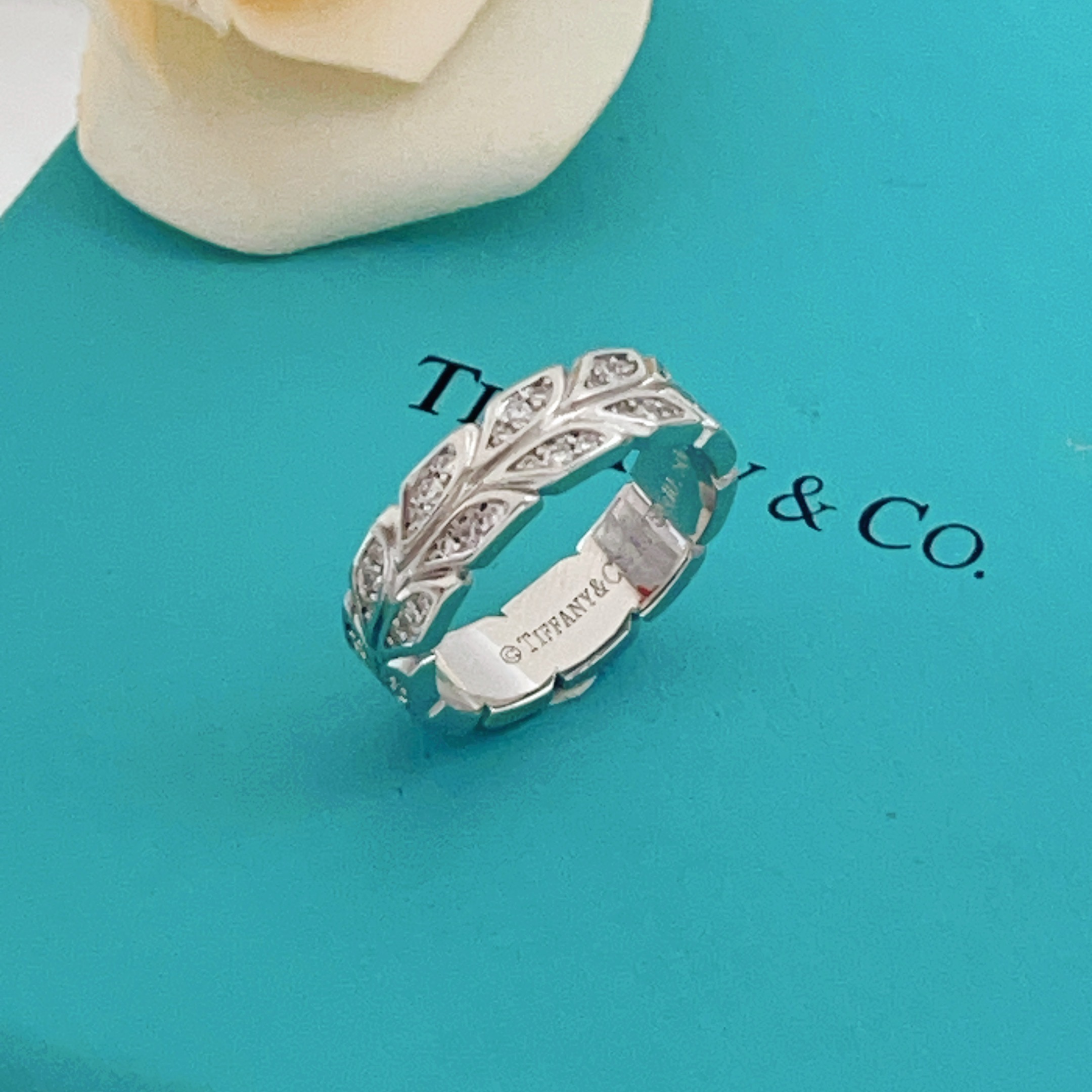Tiffany Victoria Vine ring silver white gold with clear diamonds 7