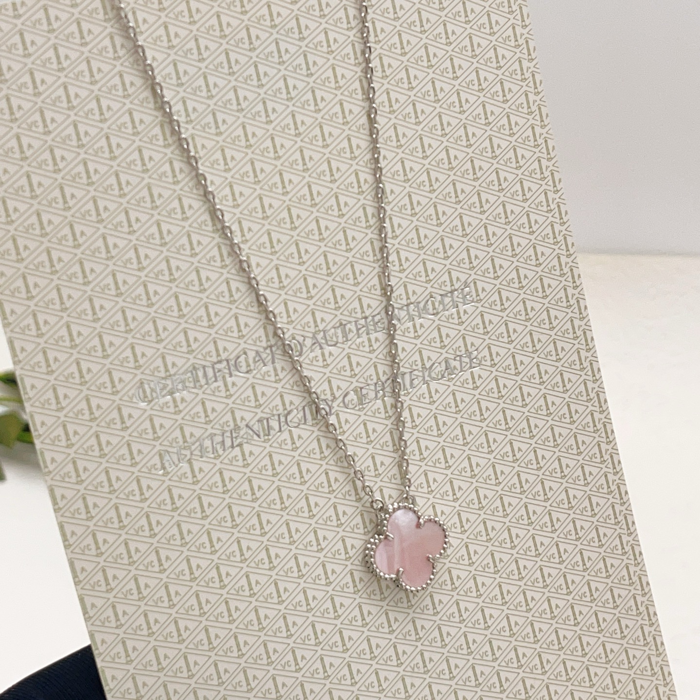 Van Cleef Arpels Sweet Alhambra necklace silver-toned metal with pink mother-of-pearl 42cm