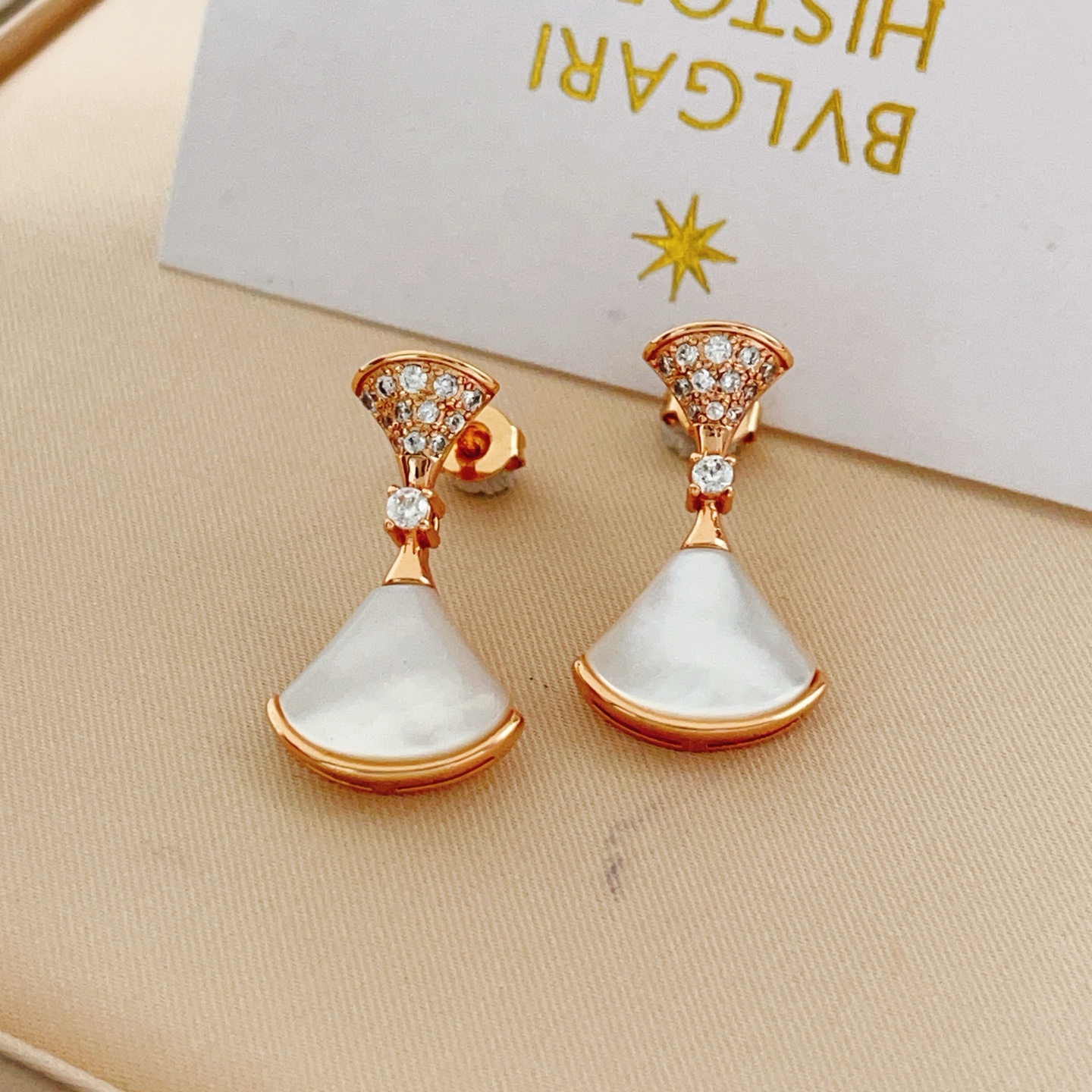 Bvlgari Divas Dream earrings rose gold white mother-of-pearl clear diamond simulants 1 6cm drop length
