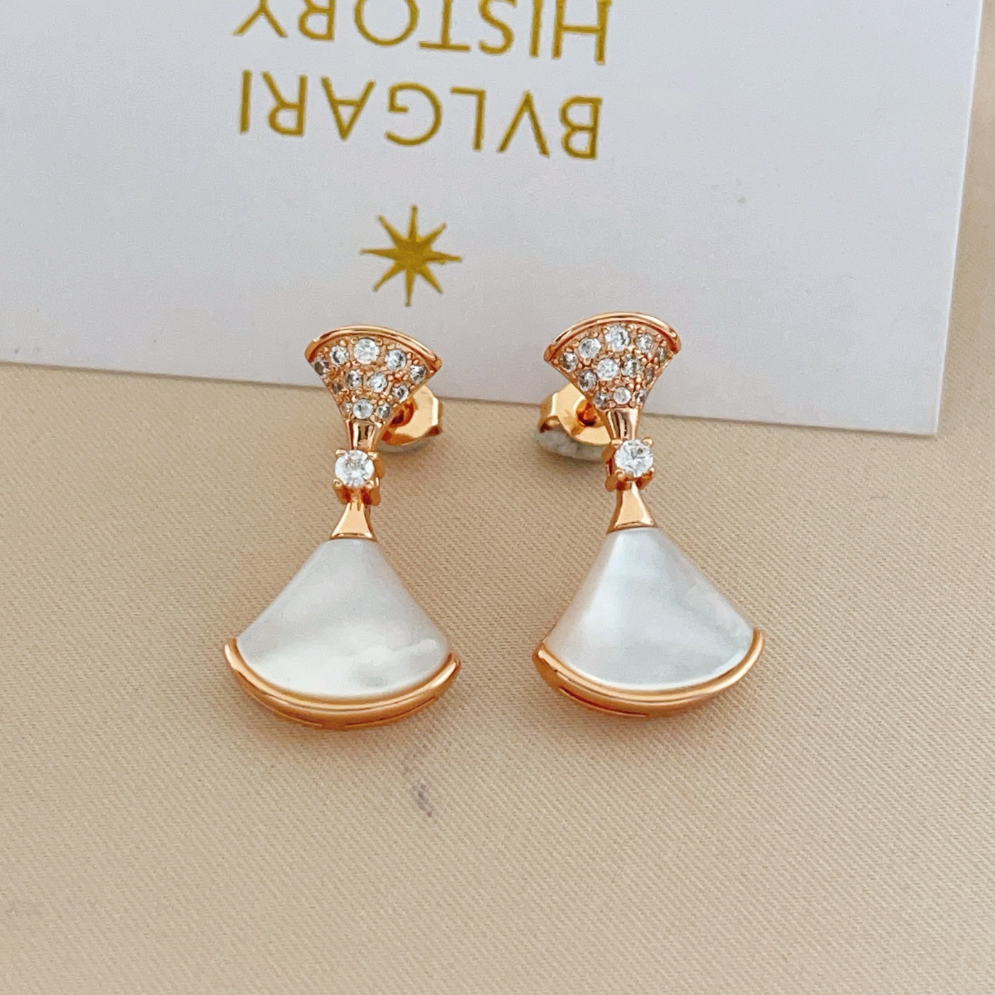 Bvlgari Divas Dream earrings rose gold white mother-of-pearl clear diamond simulants 1 6cm drop length