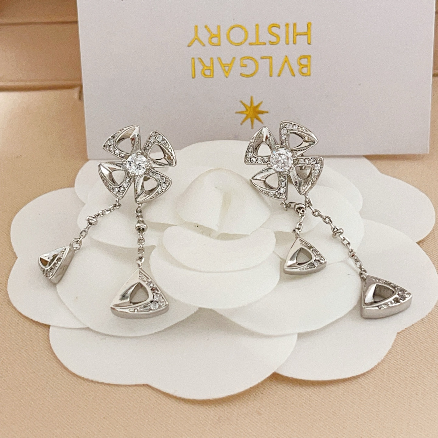 Bvlgari Divas Dream earrings silver-toned metal with clear diamond-like stones 3 5cm drop length